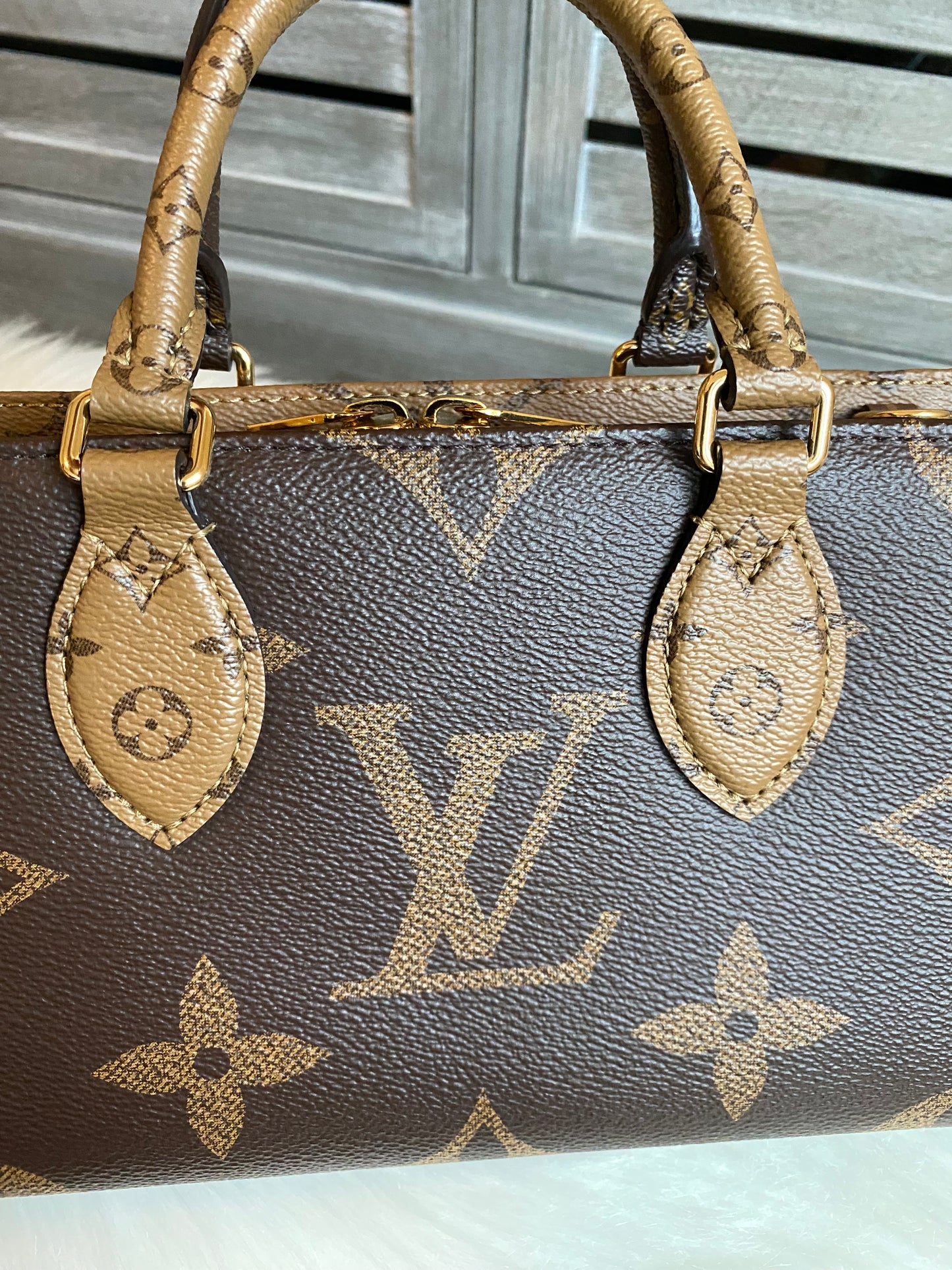 Louis Vuitton Reverse Monogram Giant OnTheGo East West