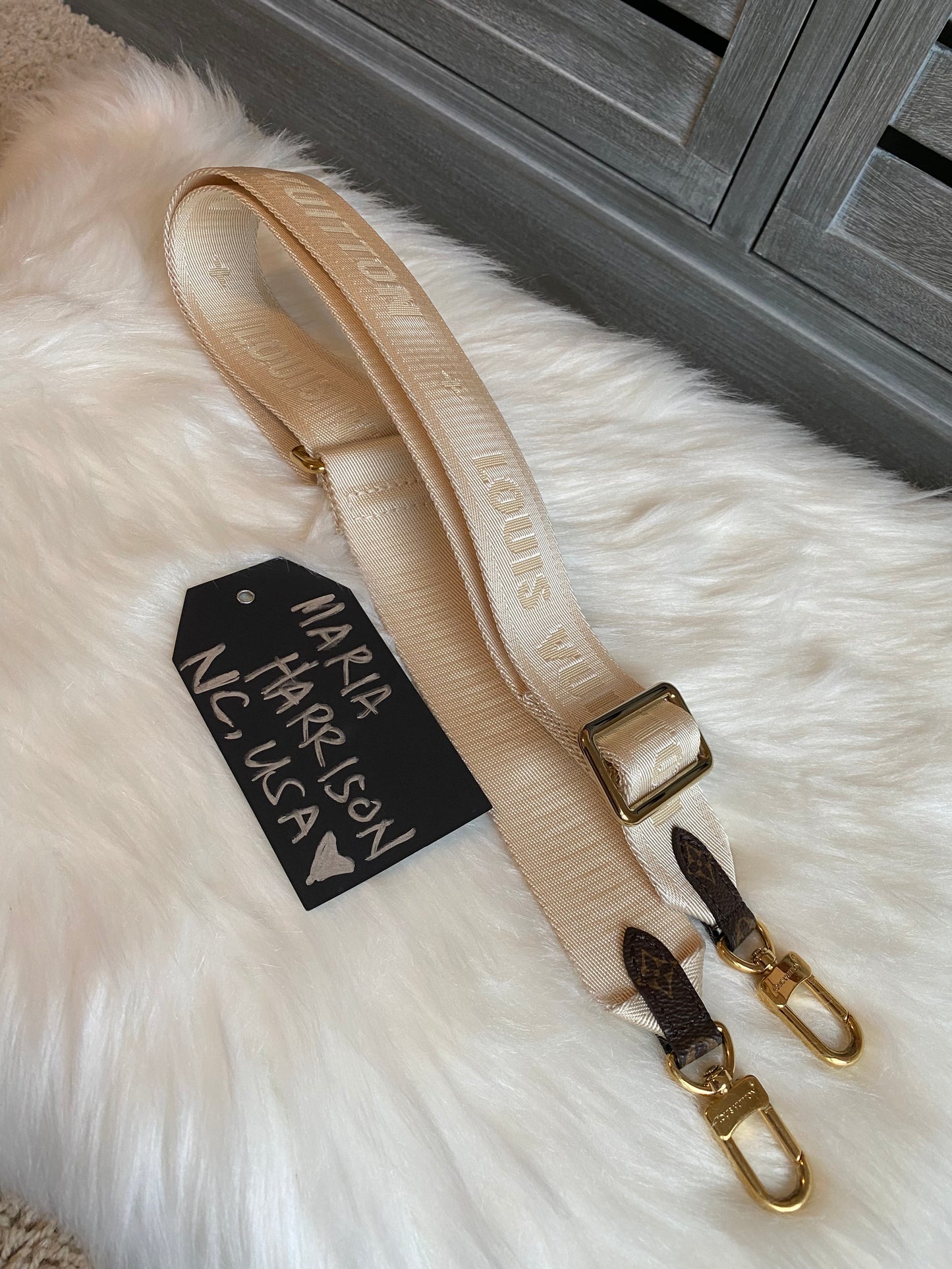 Louis Vuitton Reverse Monogram Giant OnTheGo East West