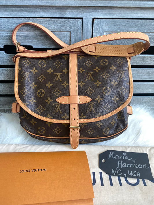 Louis Vuitton Saumur 30