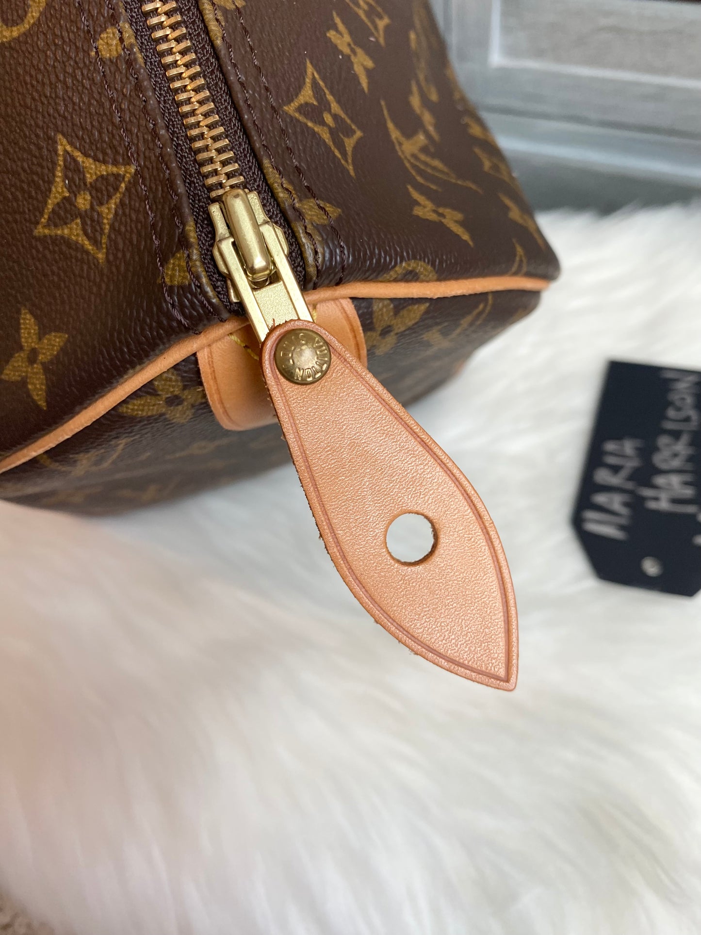 Louis Vuitton Speedy 30