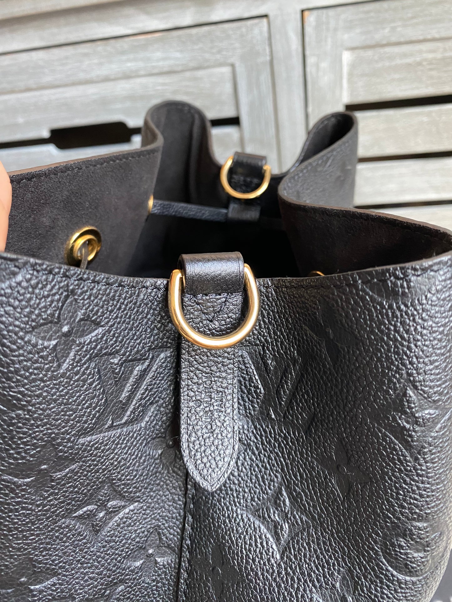 Louis Vuitton Neo Noe MM Black Empreinte