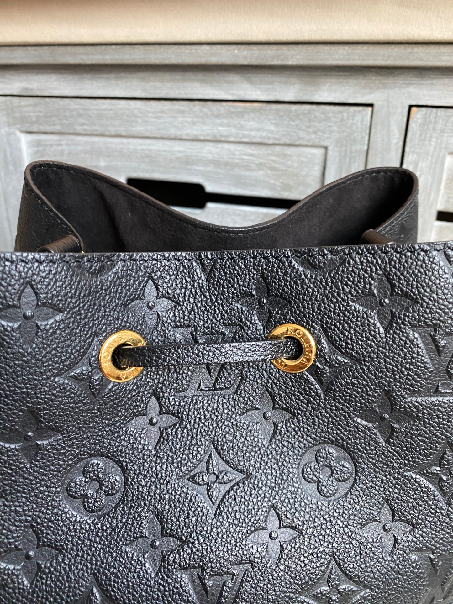 Louis Vuitton Neo Noe MM Black Empreinte