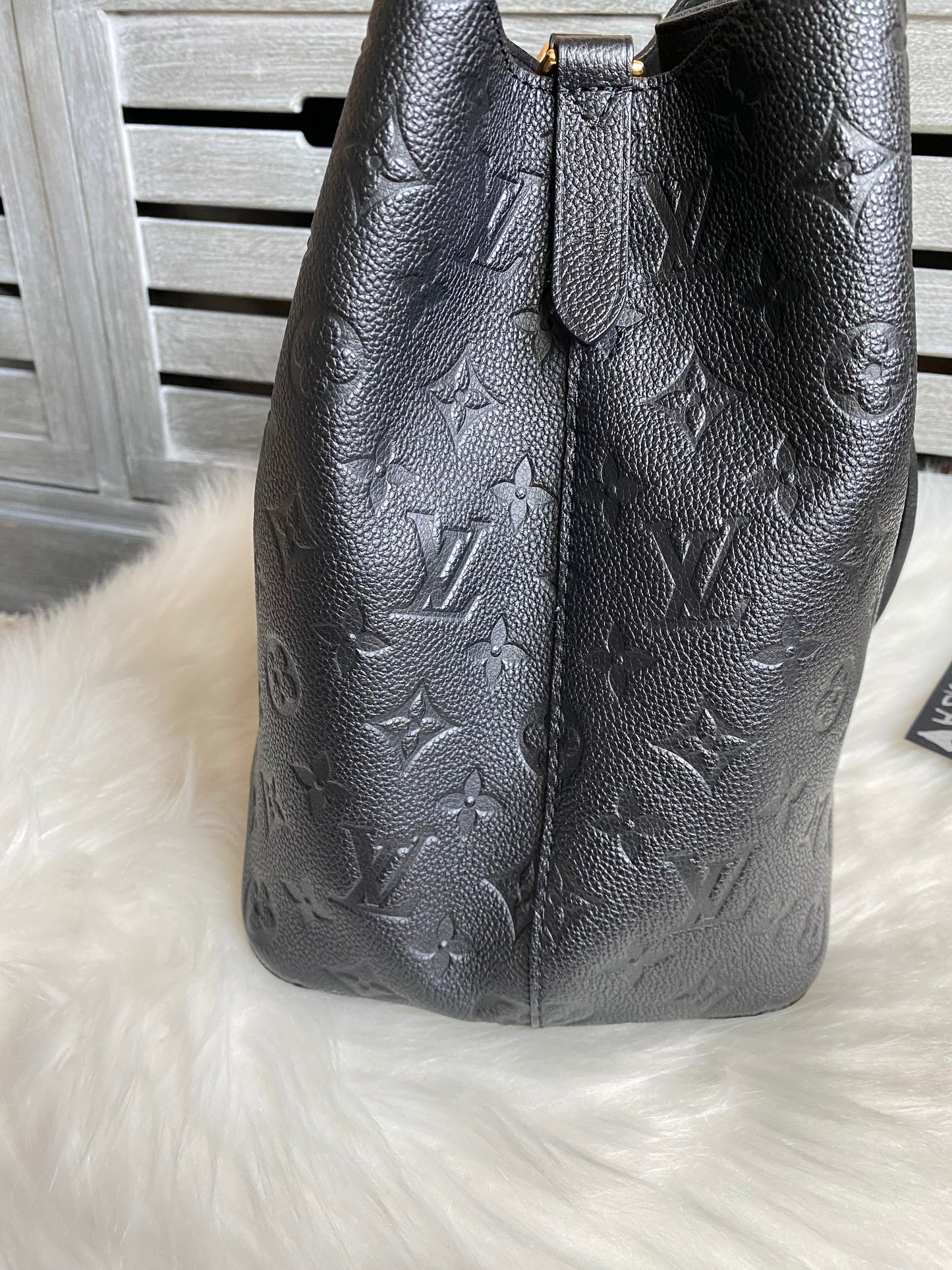 Louis Vuitton Neo Noe MM Black Empreinte