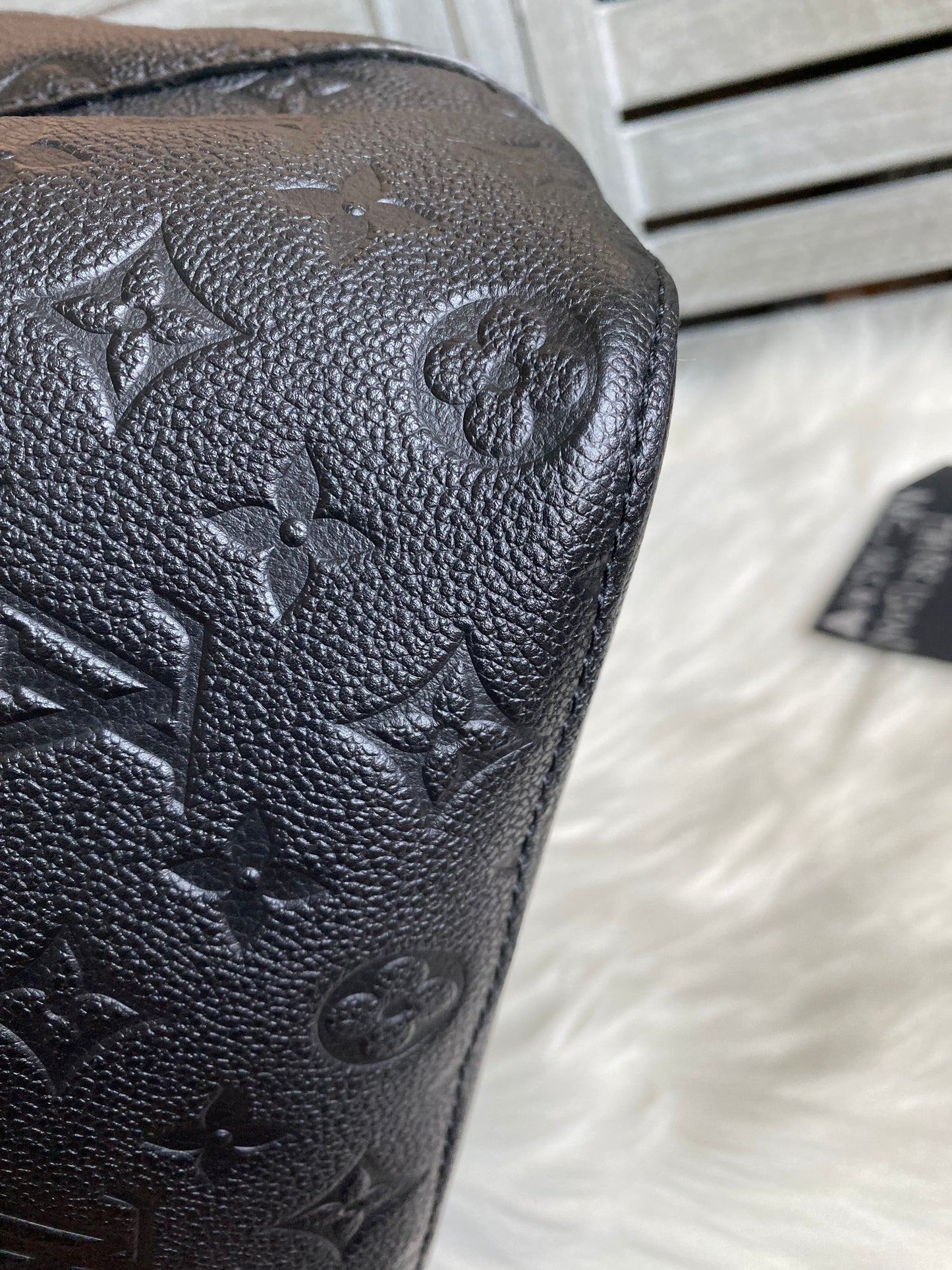 Louis Vuitton Neo Noe MM Black Empreinte