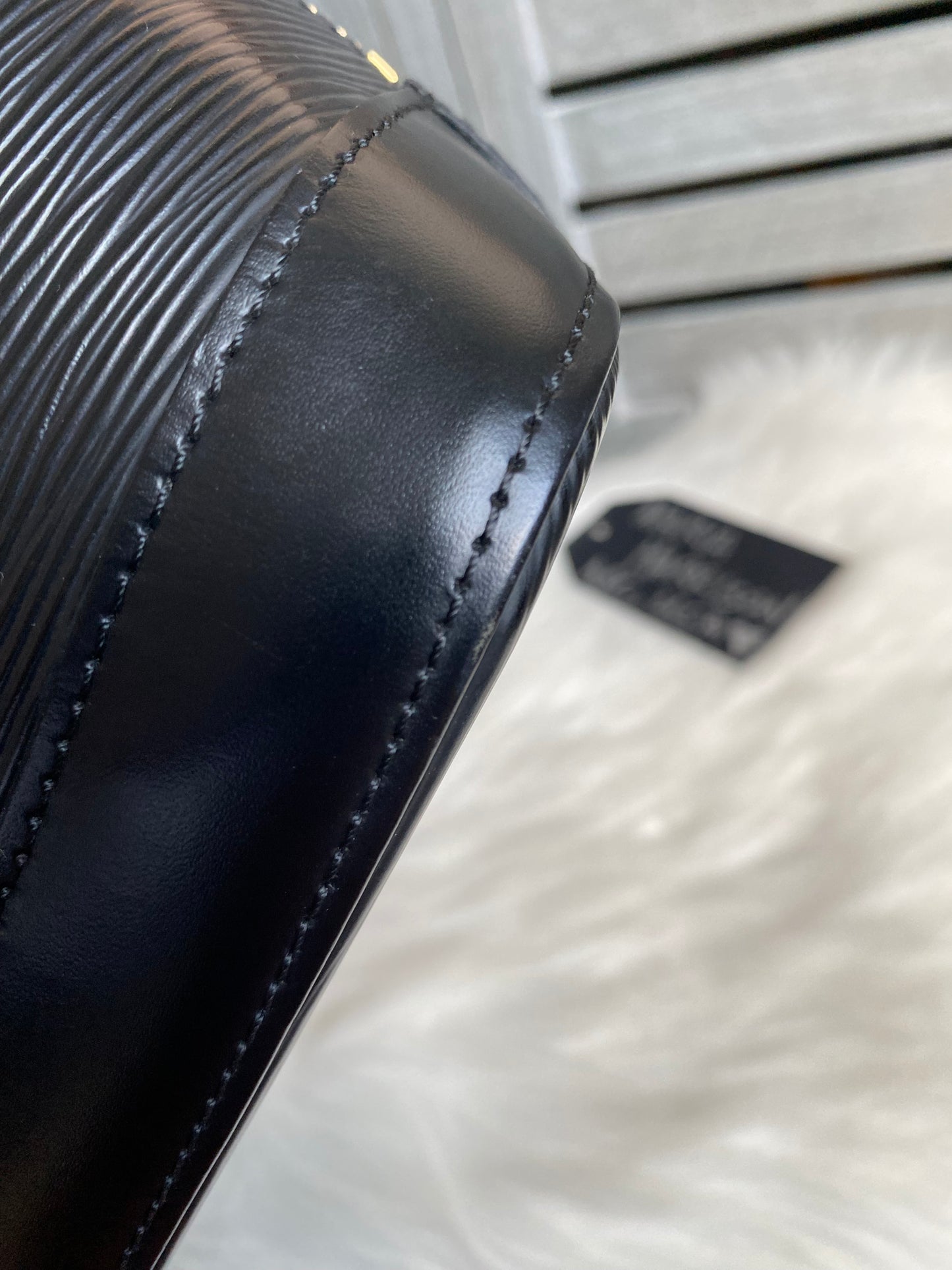 Louis Vuitton Alma PM Black Epi Leather