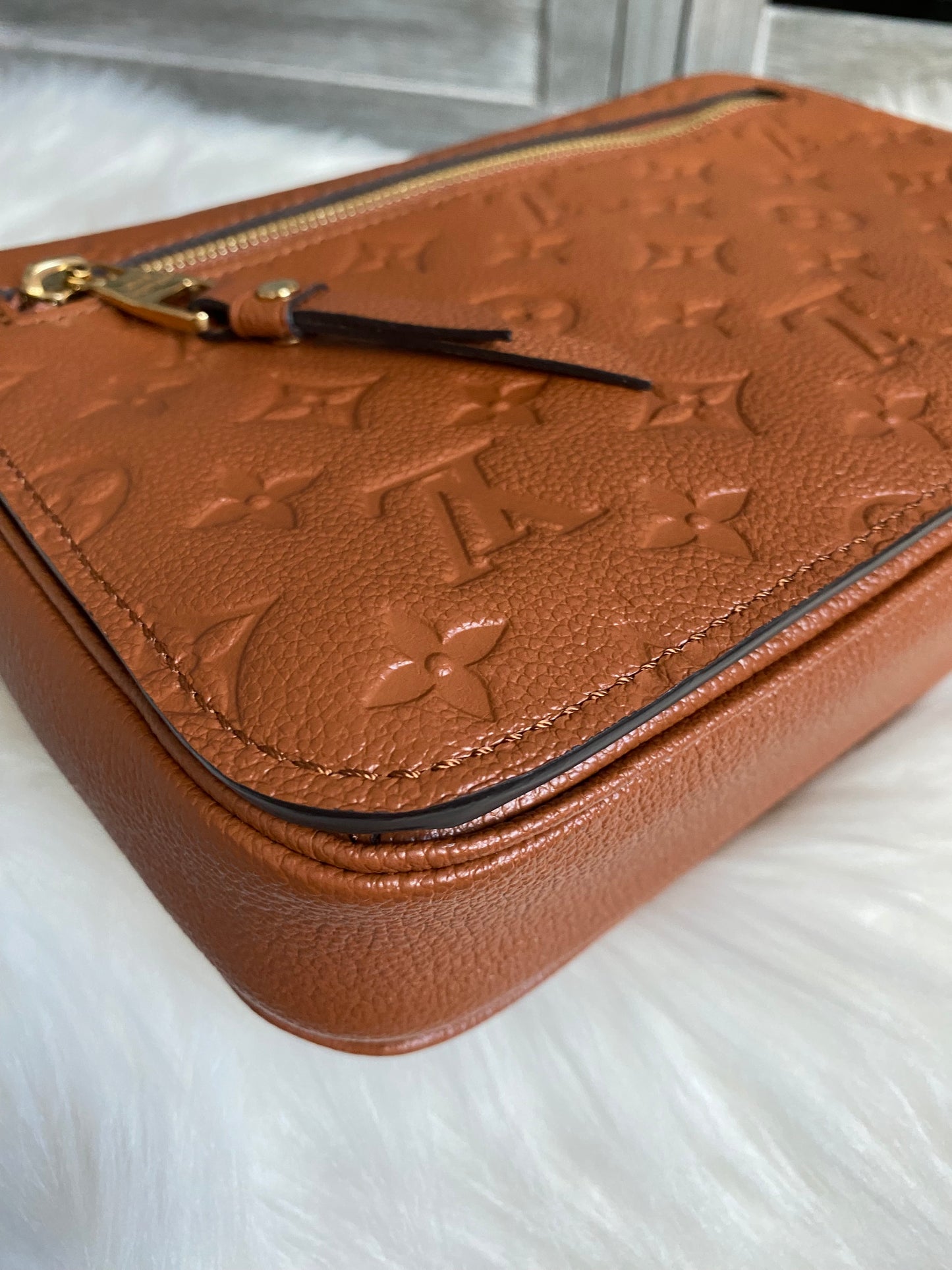 Louis Vuitton Pochette Metis Empreinte Leather - Cognac