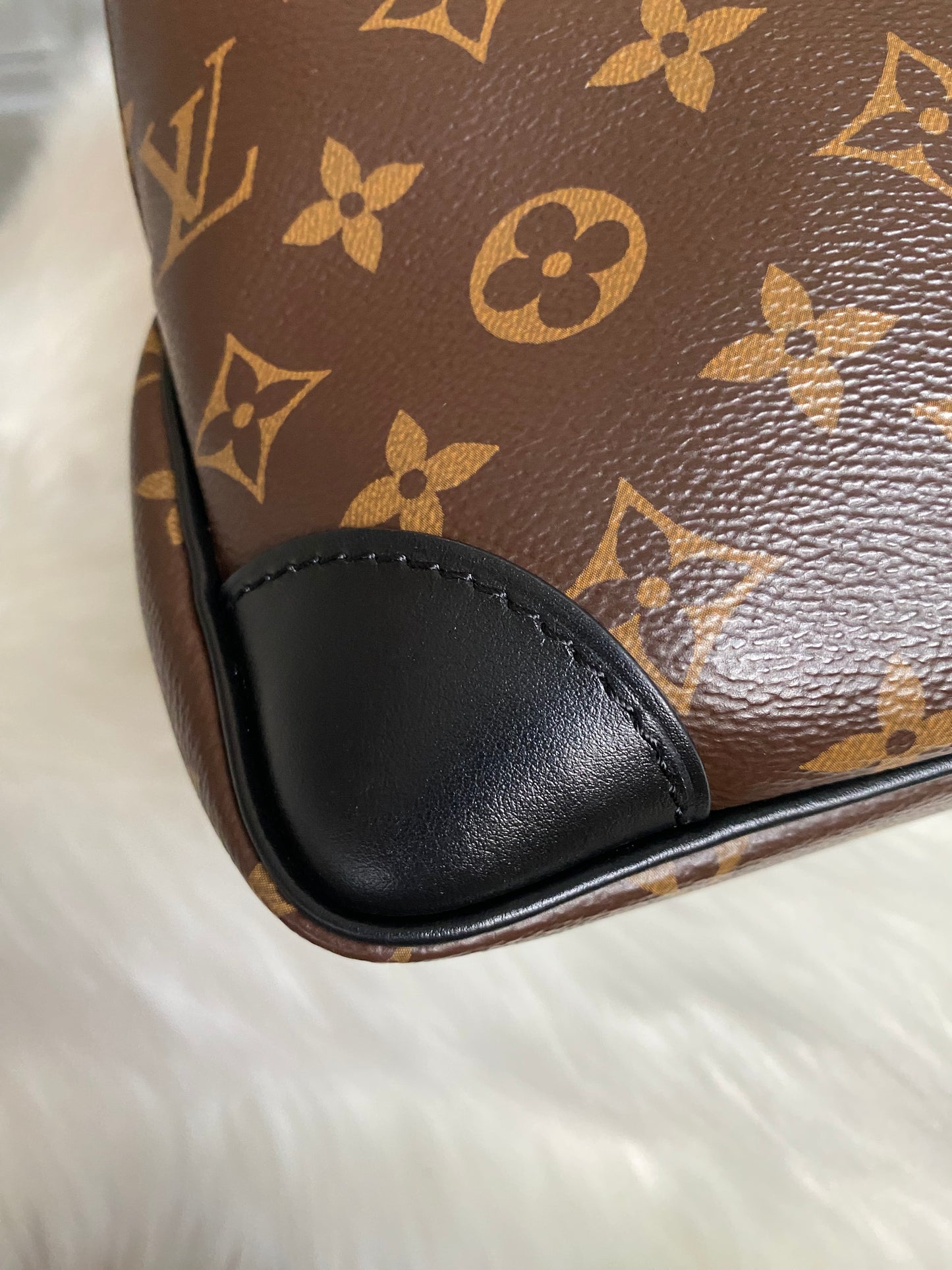 Louis Vuitton Odeon PM - Noir