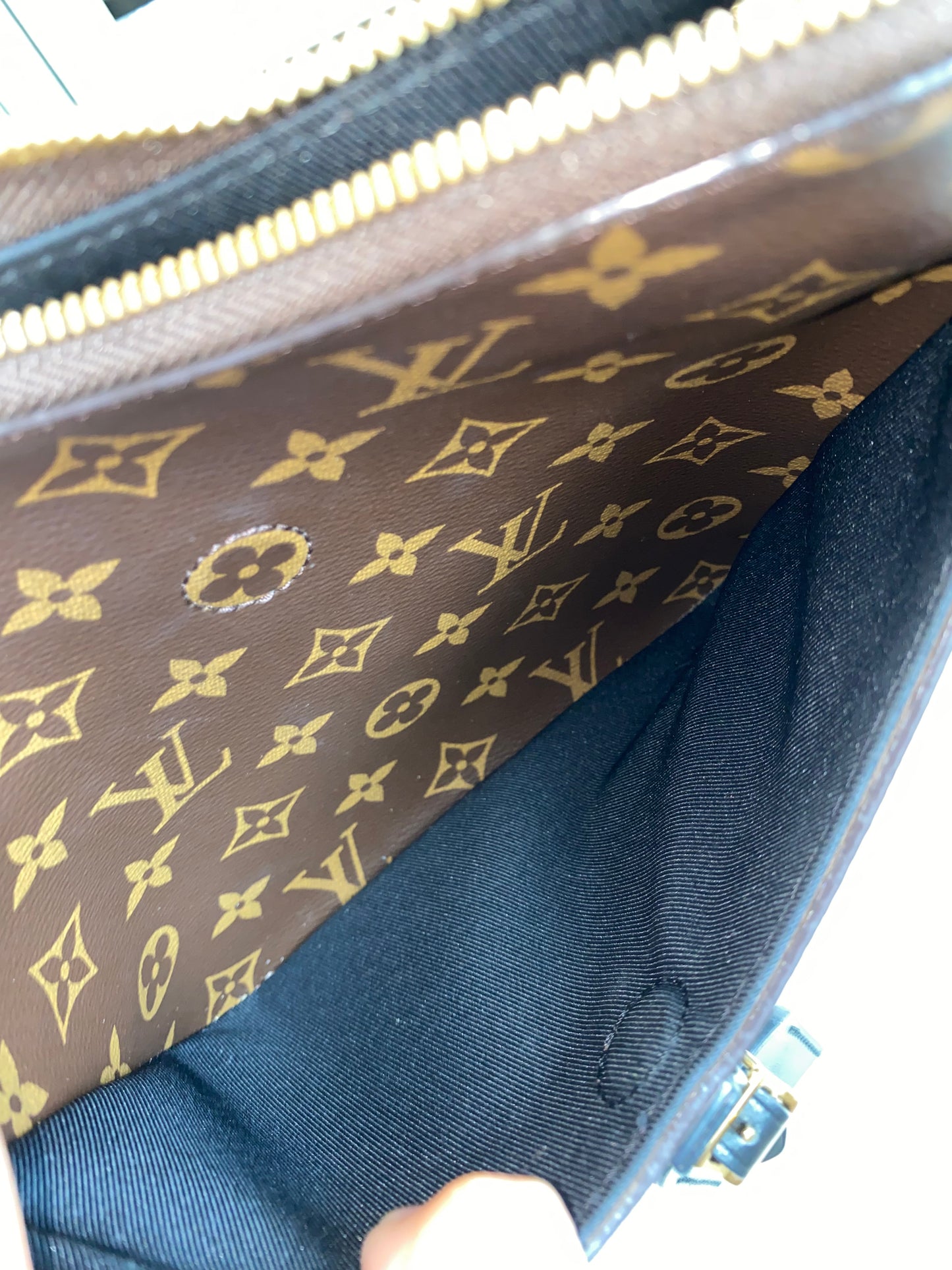 Louis Vuitton Odeon PM - Noir