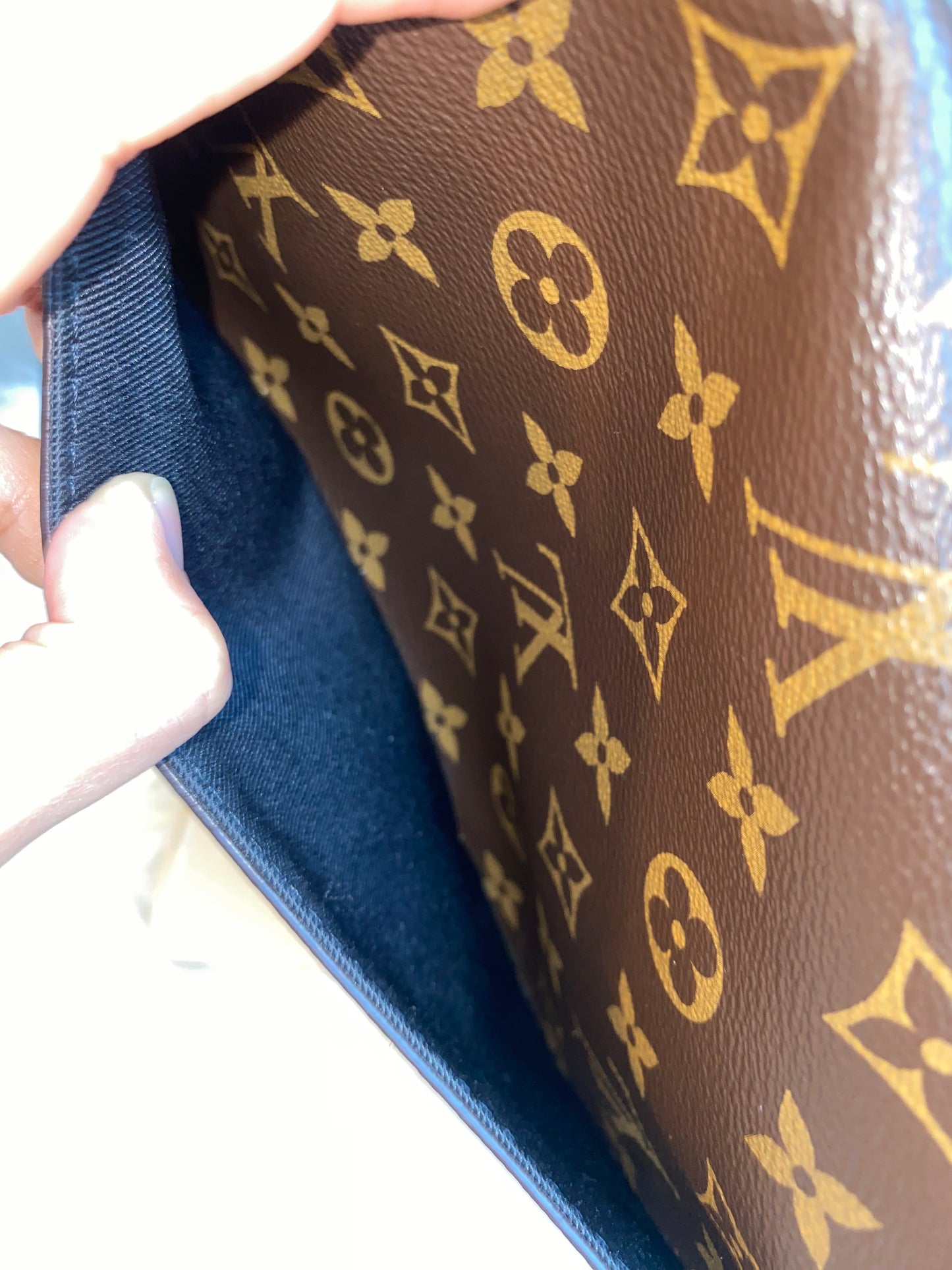 Louis Vuitton Diane Black