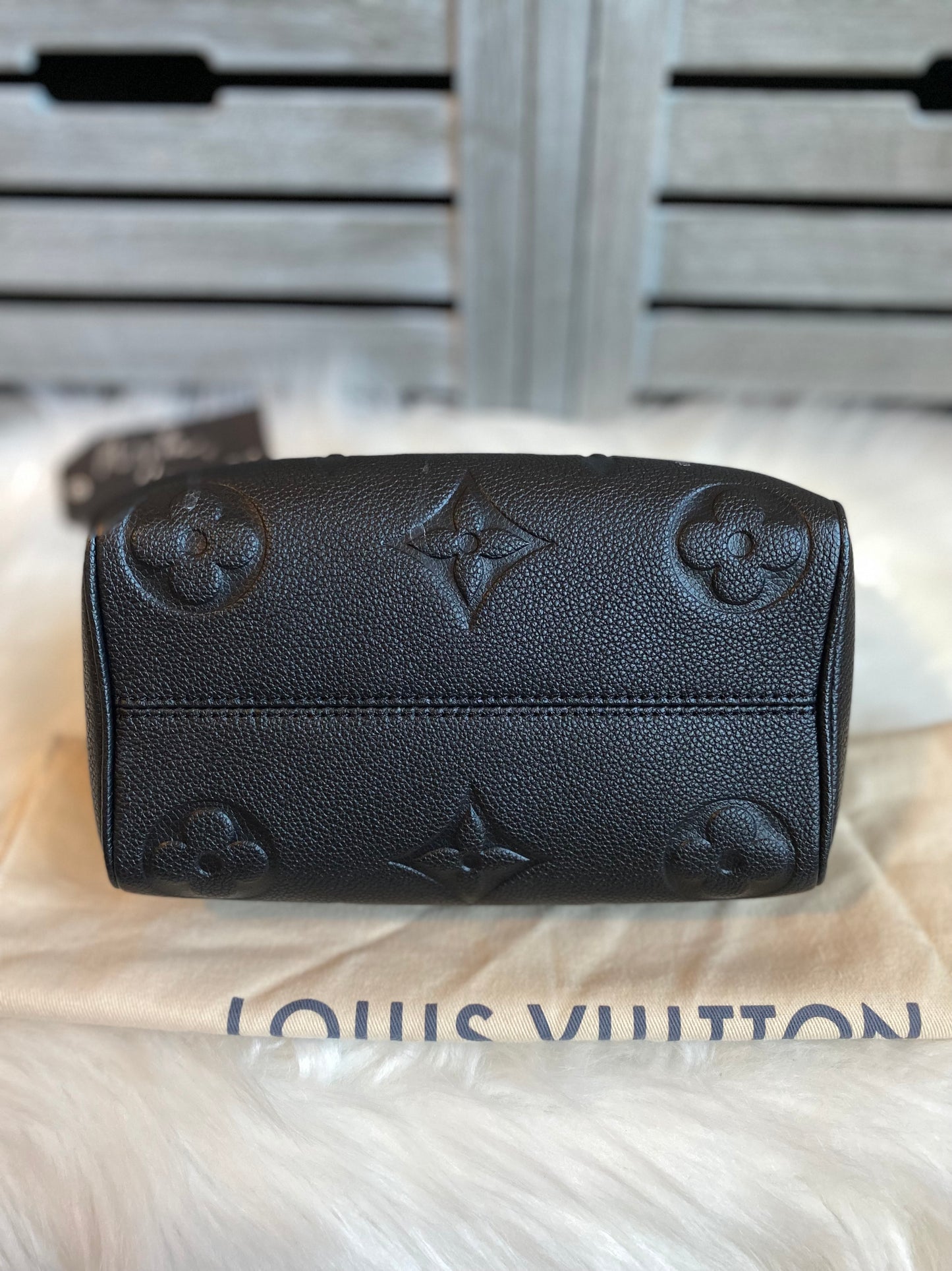 Louis Vuitton Speedy 20 Bandouliere Black