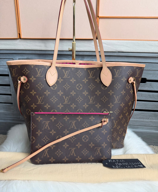 Louis Vuitton Neverfull MM With Pouch Pivoine
