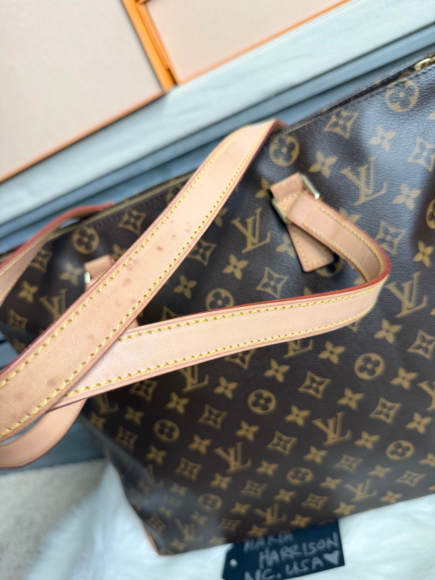 Louis Vuitton Cabas Mezzo