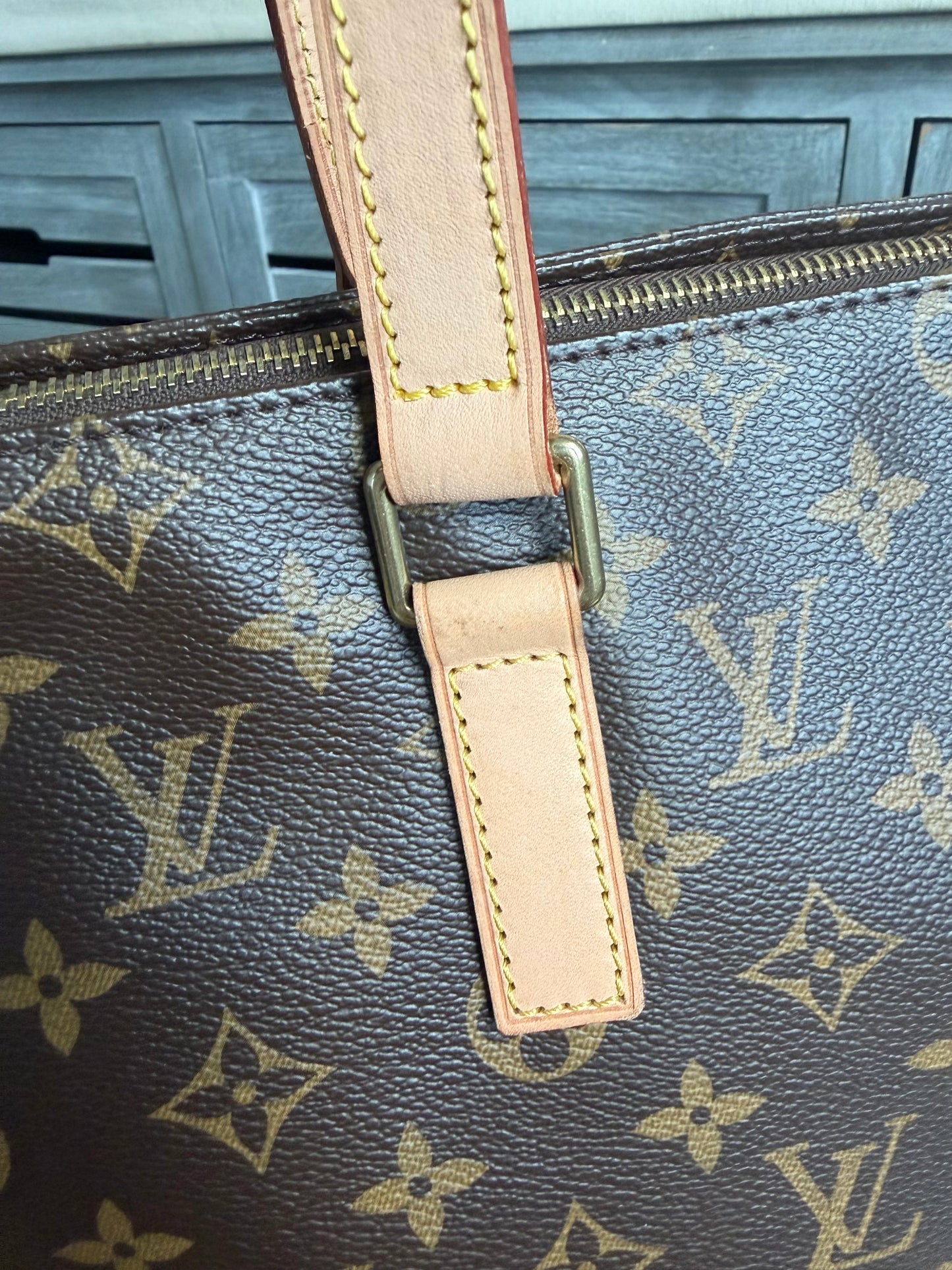 Louis Vuitton Cabas Mezzo