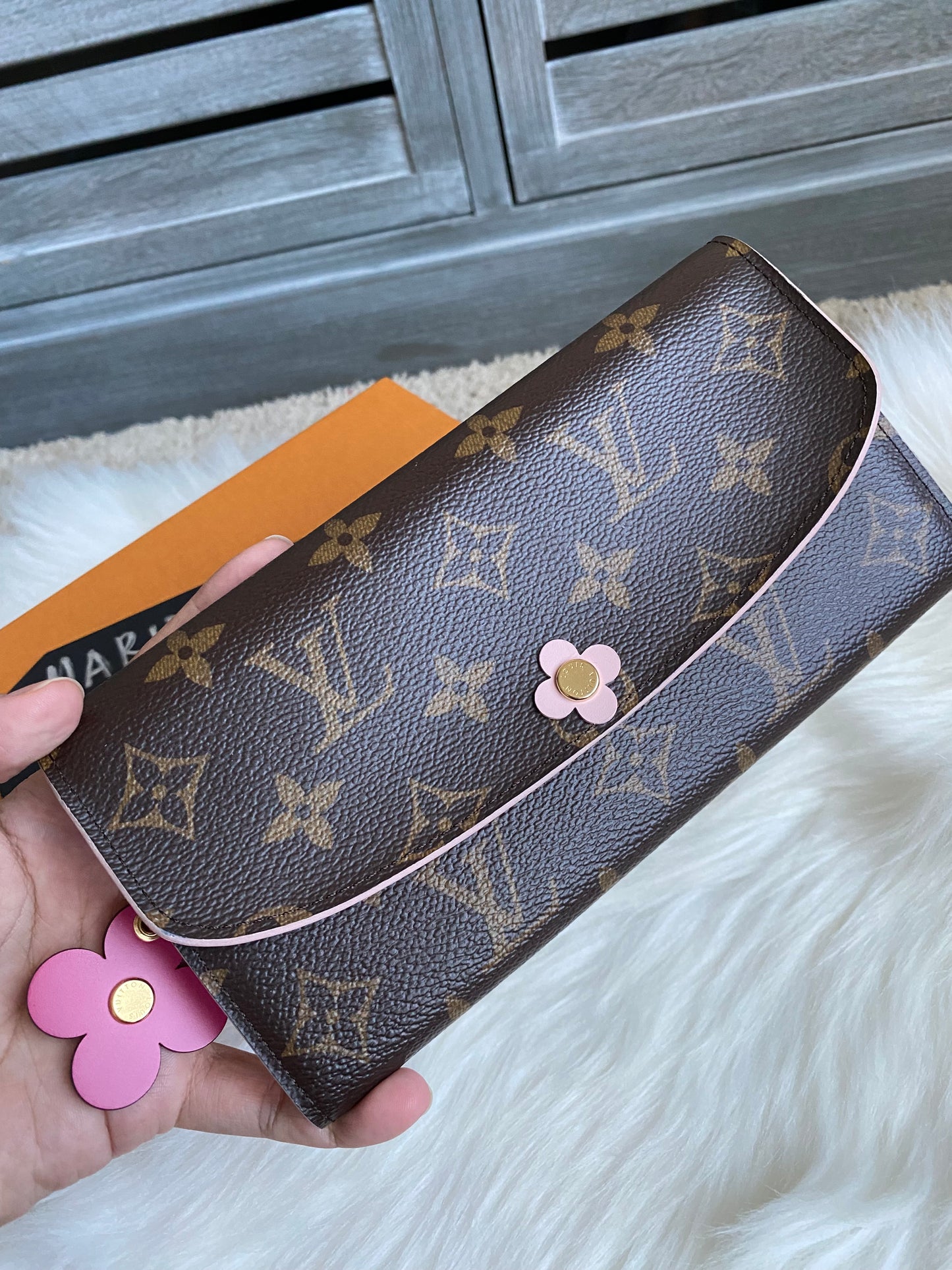 Louis Vuitton Emilie Bloom Flower Wallet