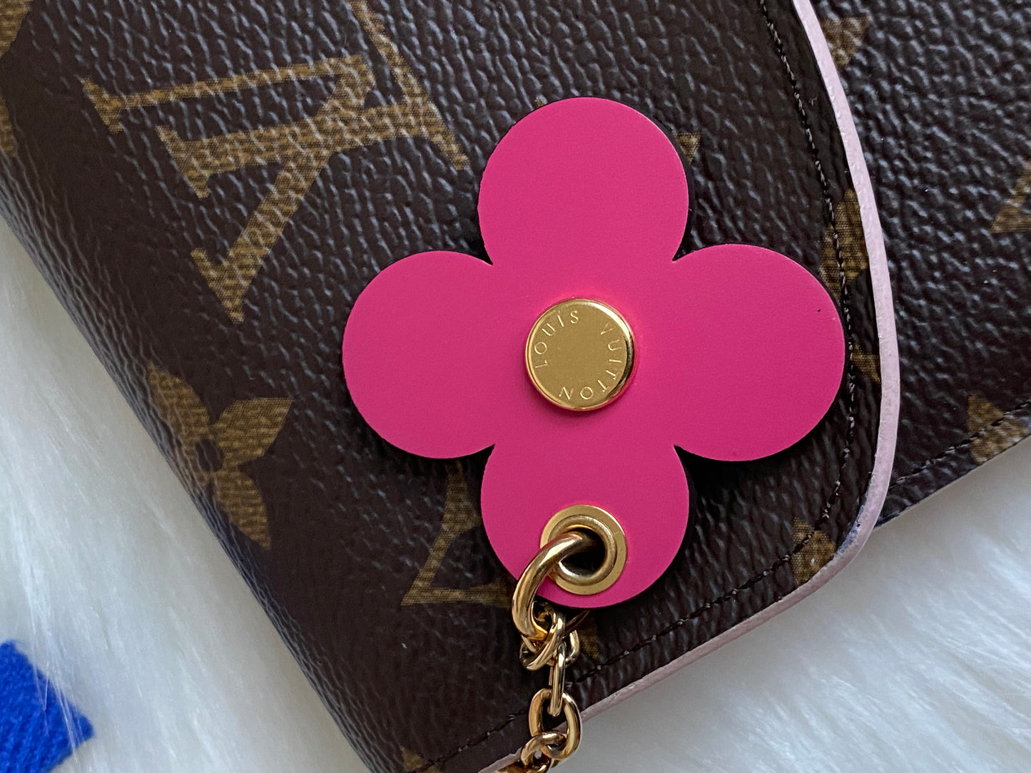Louis Vuitton Emilie Bloom Flower Wallet