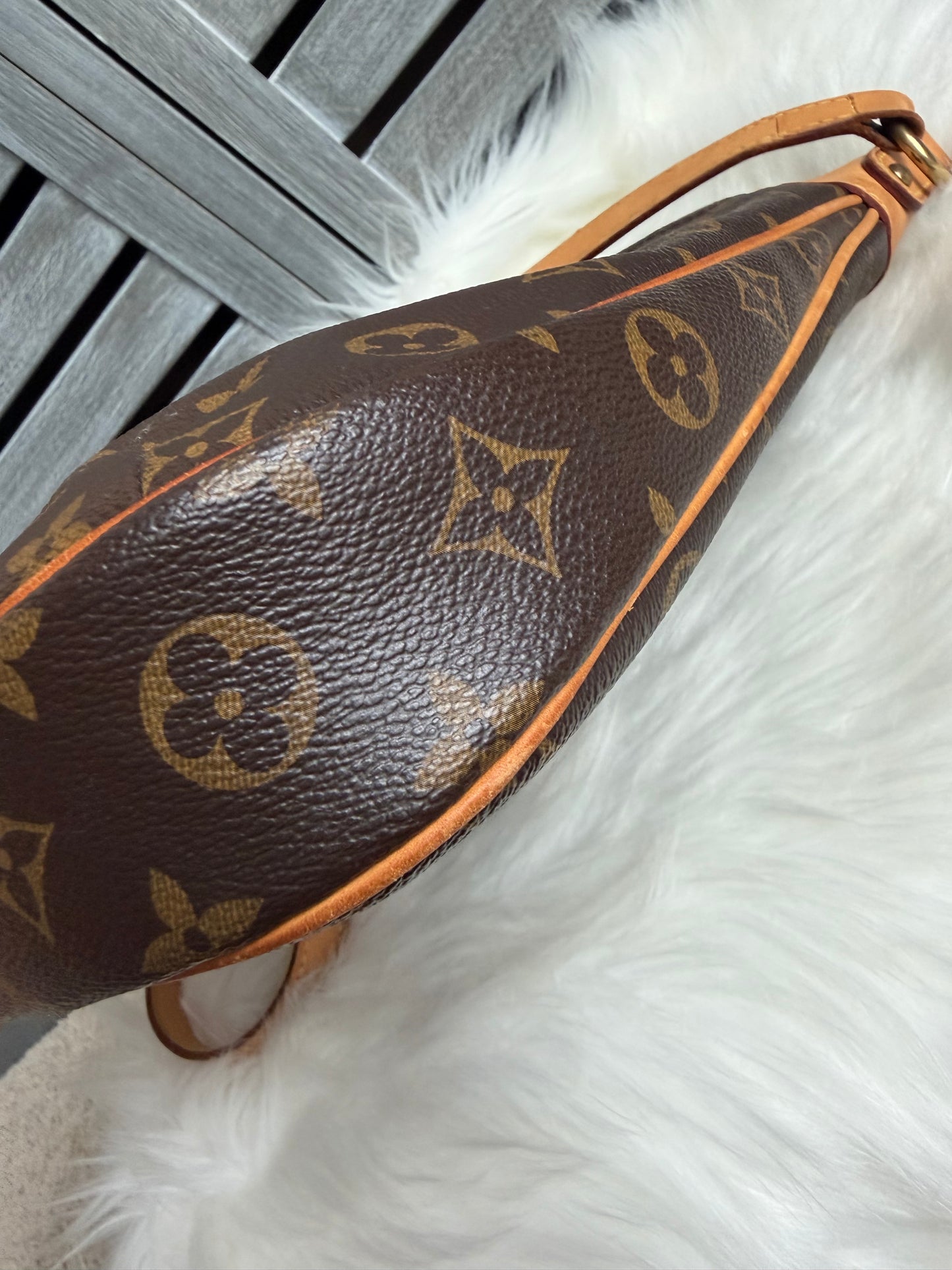 Louis Vuitton Odeon PM