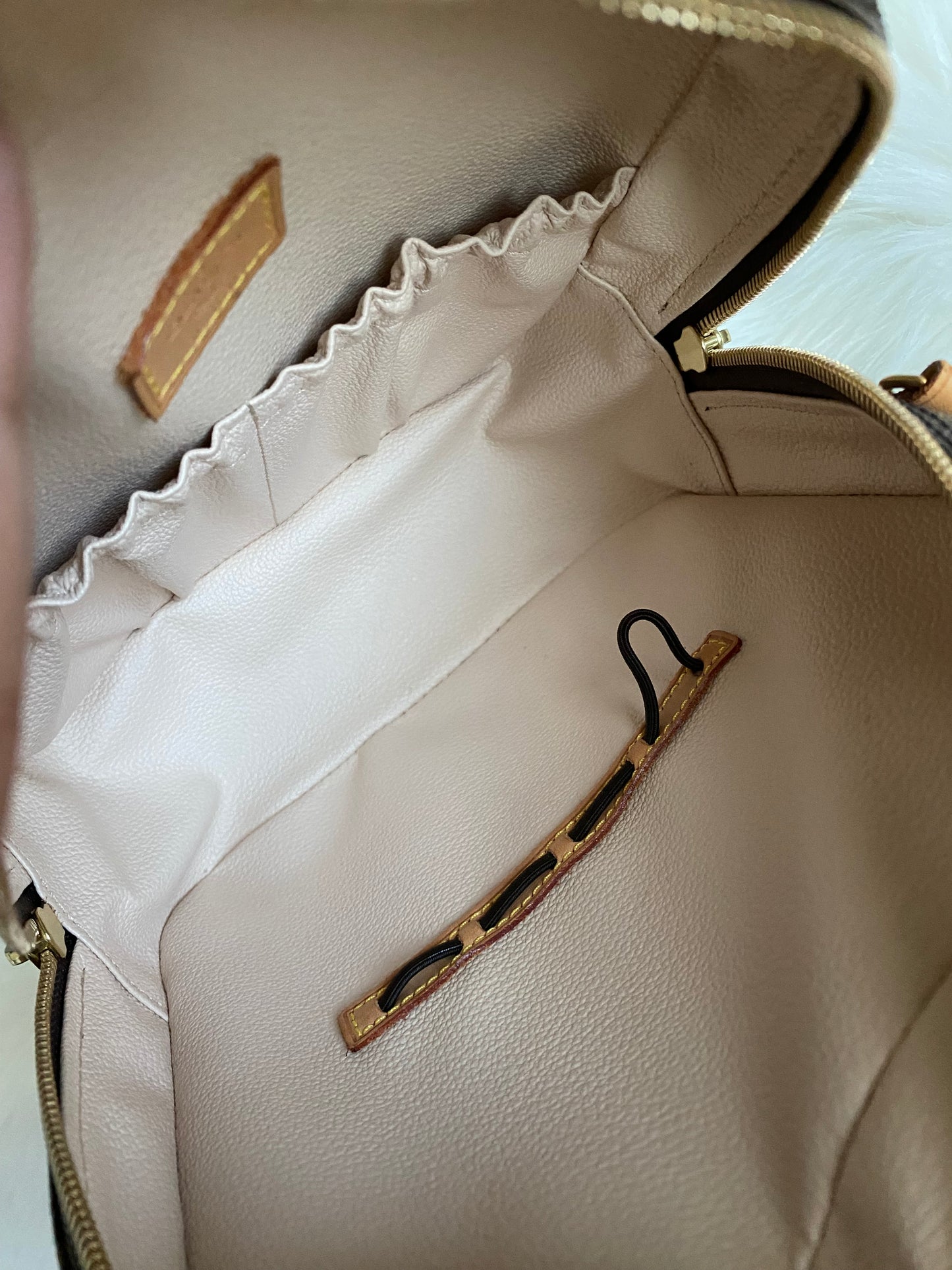Louis Vuitton Spontini Crossbody Bag