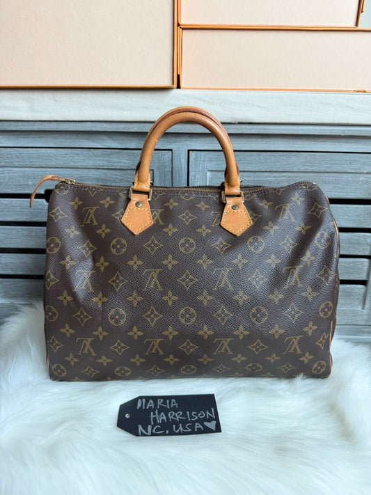 Louis Vuitton Speedy 35