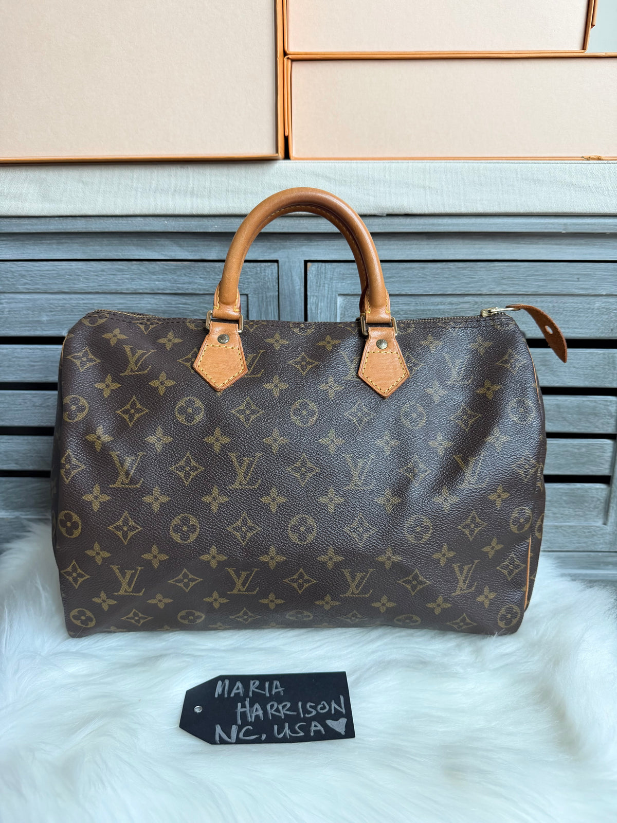 Louis Vuitton Speedy 35