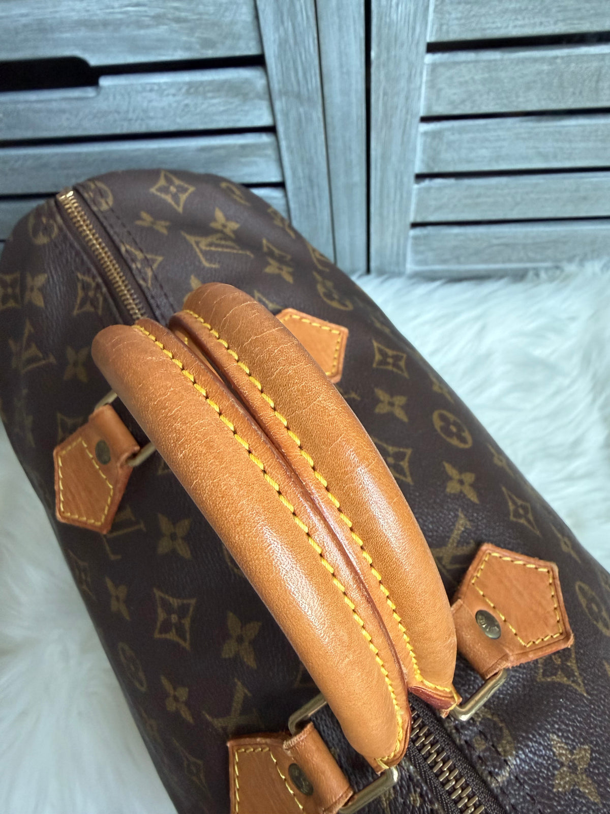 Louis Vuitton Speedy 35