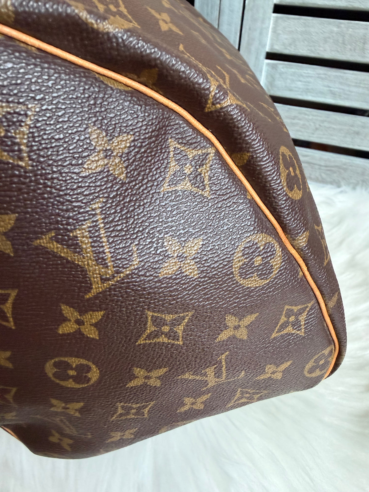 Louis Vuitton Speedy 35