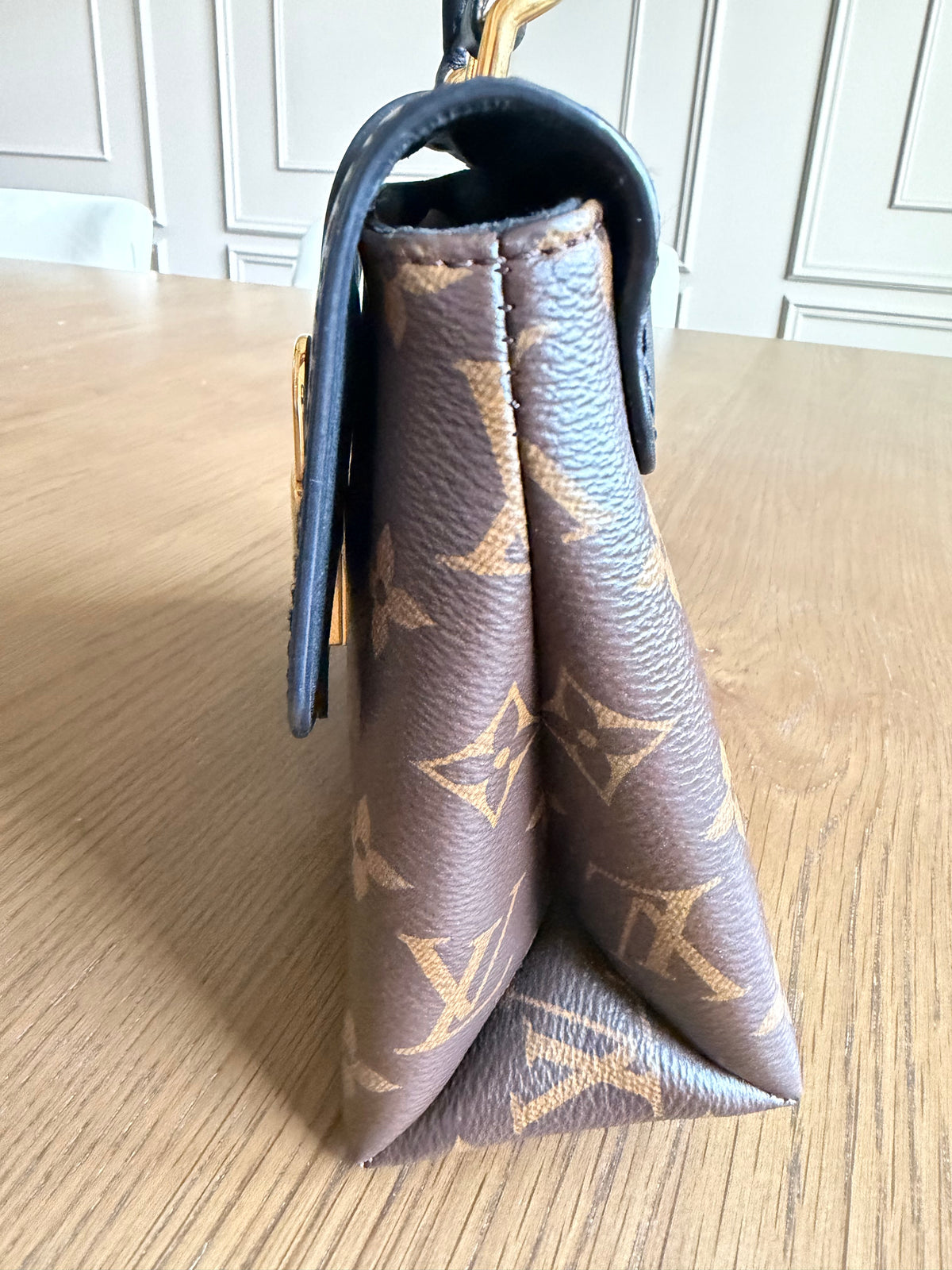 Louis Vuitton Locky BB Noir Monogram