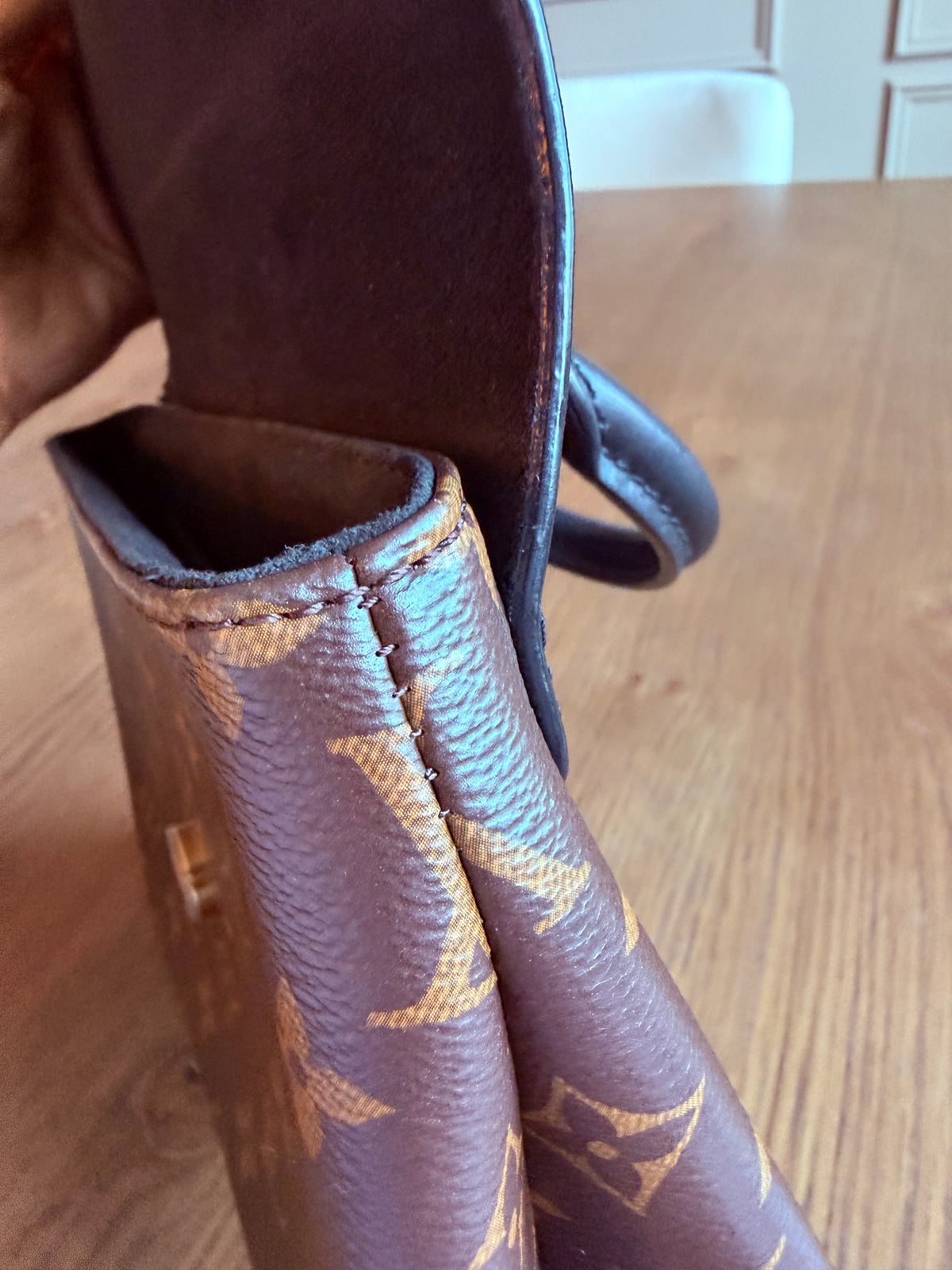 Louis Vuitton Locky BB Noir Monogram