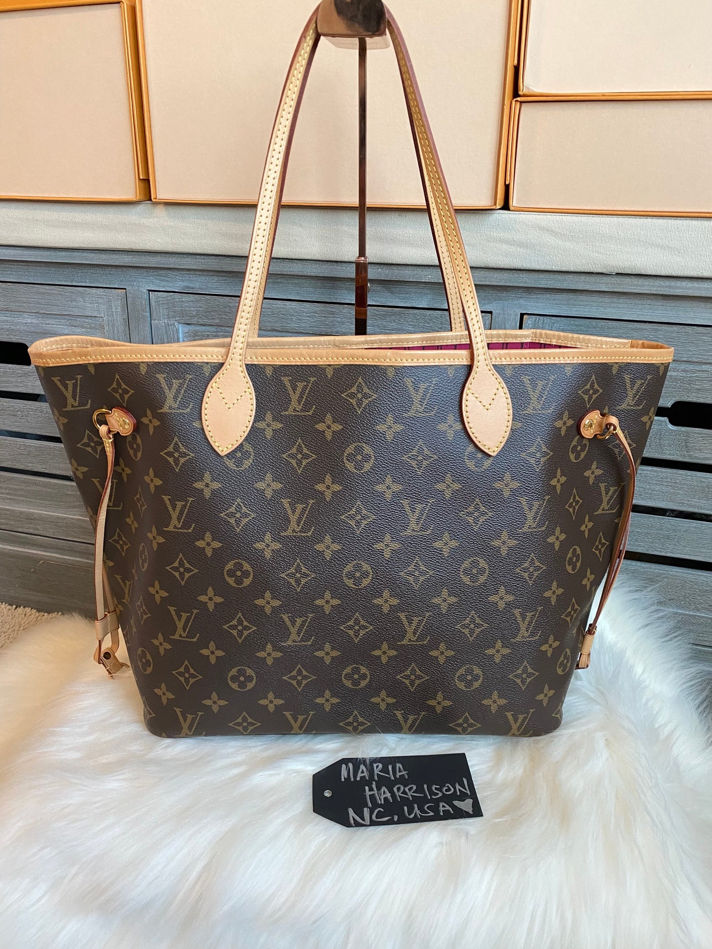 Louis Vuitton Neverfull MM With Pouch - Pivoine