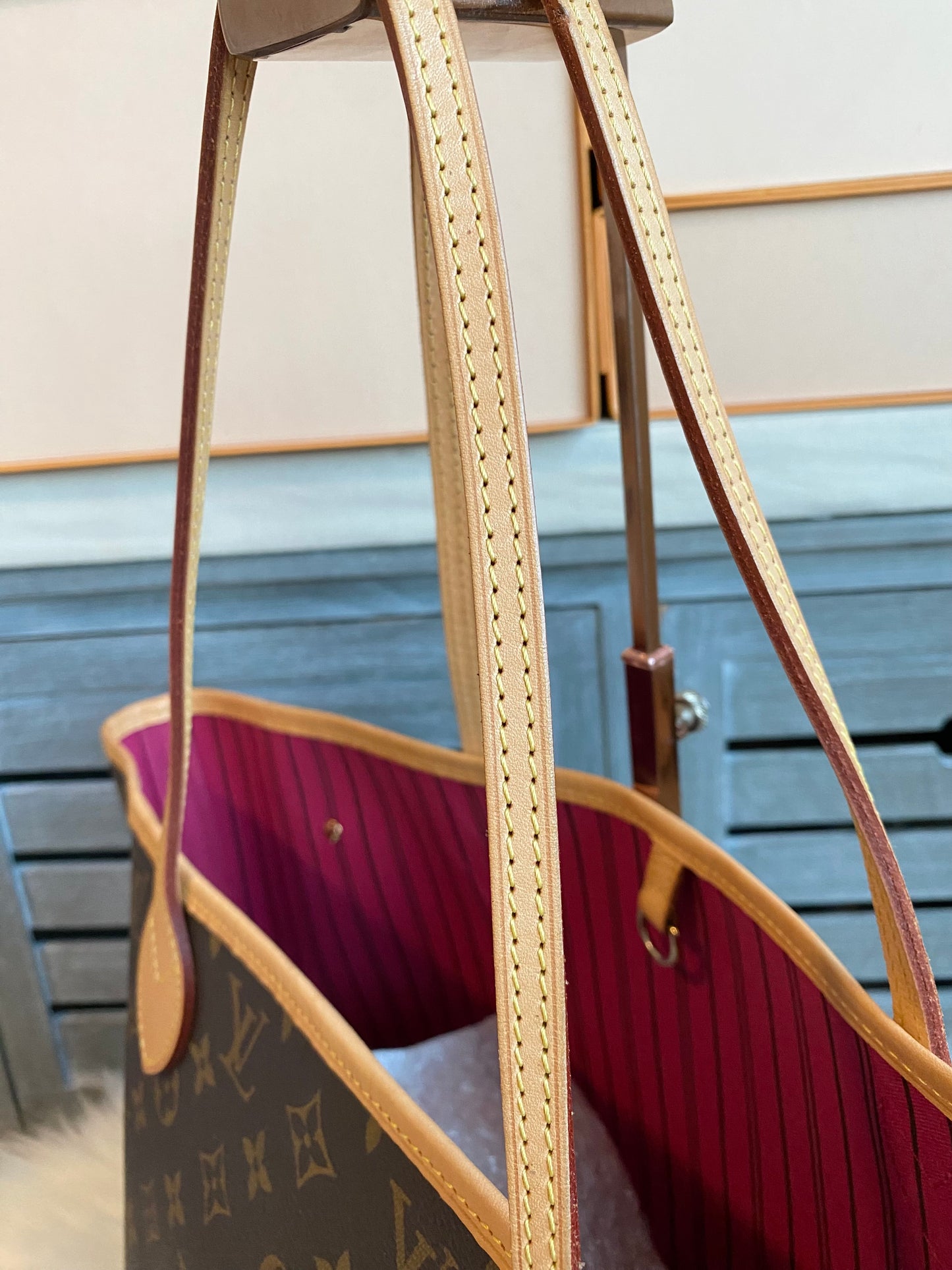 Louis Vuitton Neverfull MM With Pouch - Pivoine