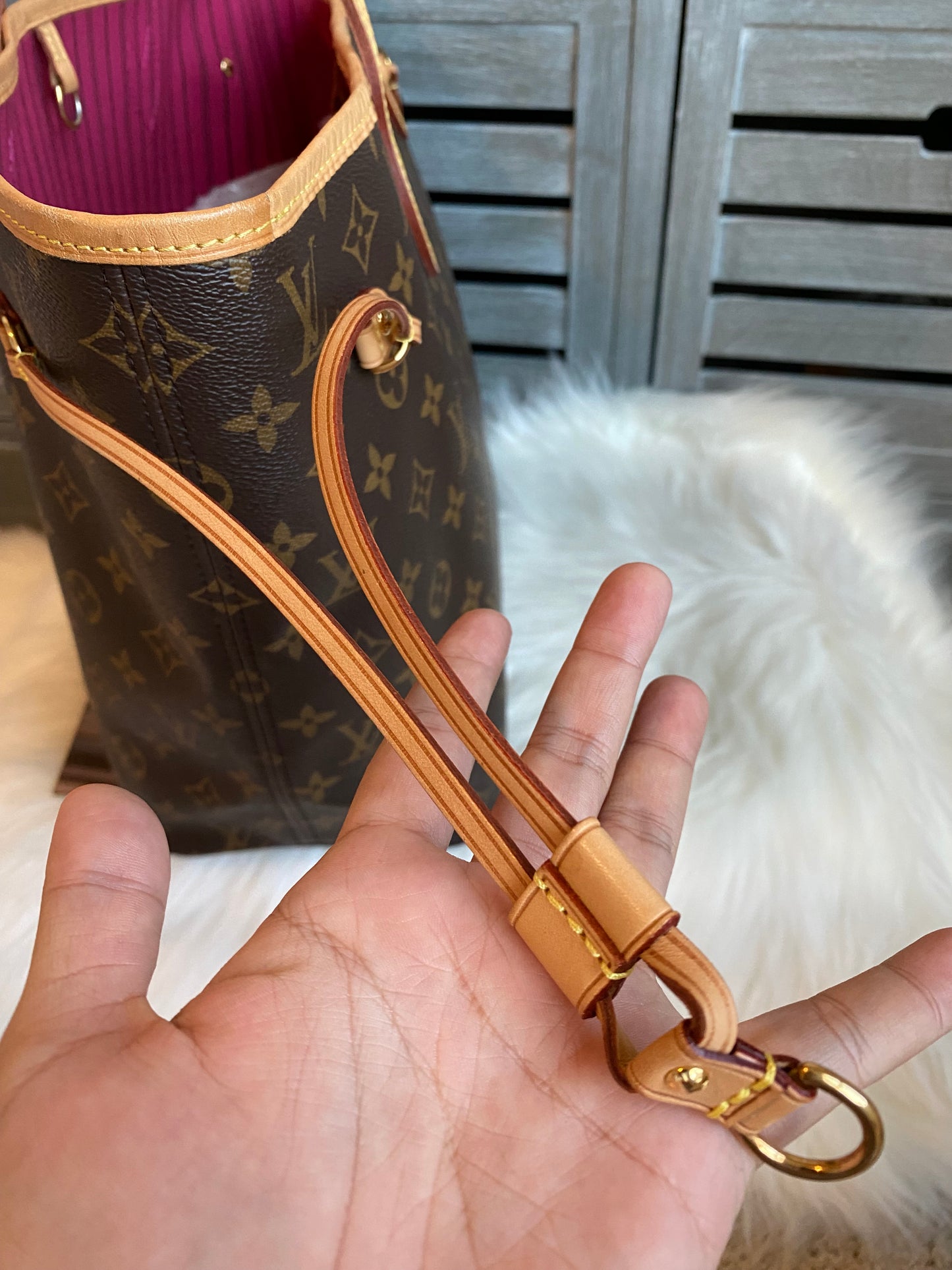 Louis Vuitton Neverfull MM With Pouch - Pivoine