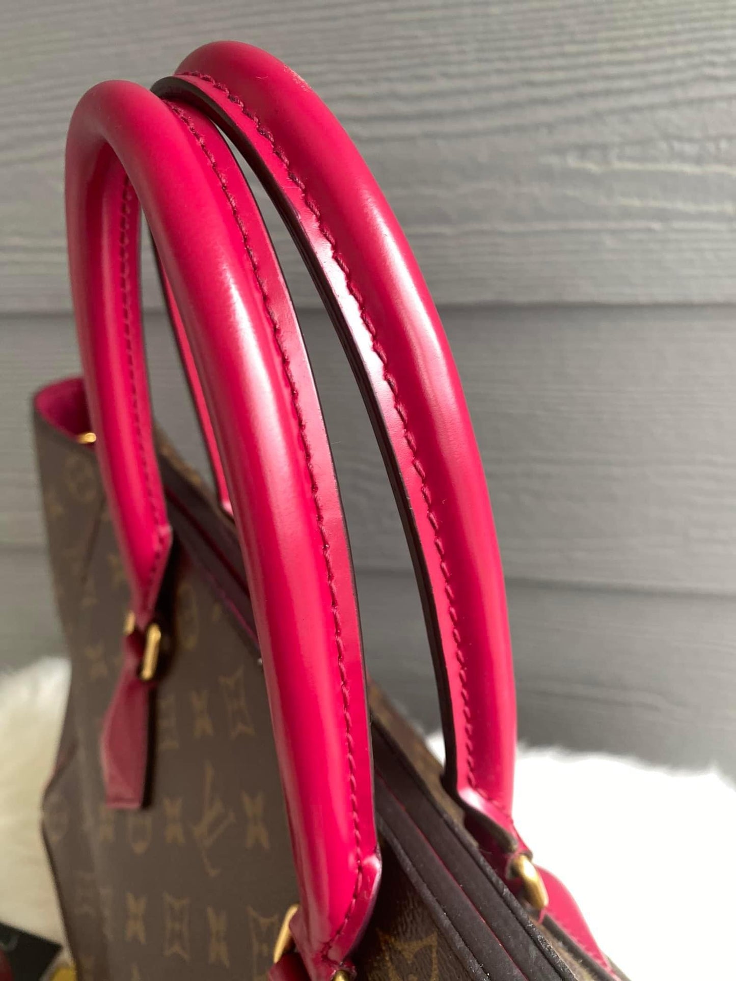 Louis Vuitton Phenix Magenta