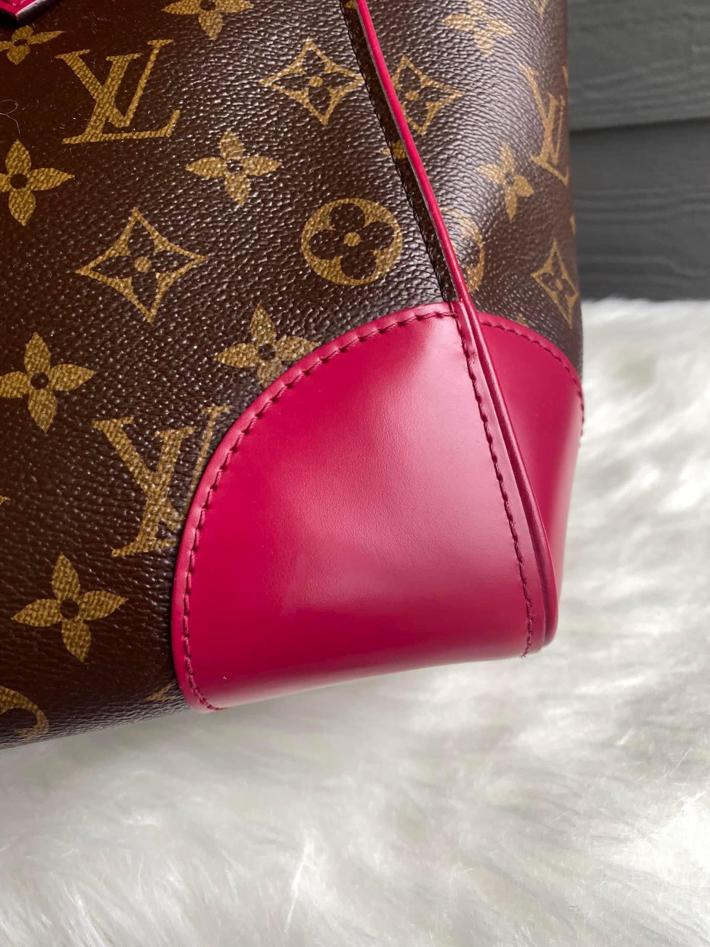 Louis Vuitton Phenix Magenta