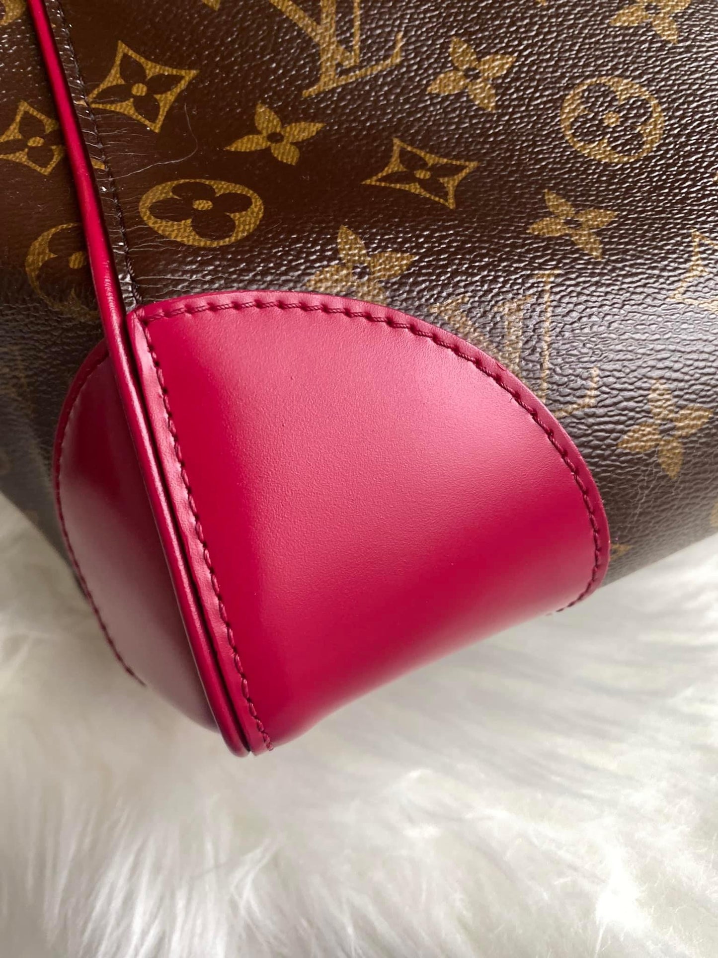 Louis Vuitton Phenix Magenta