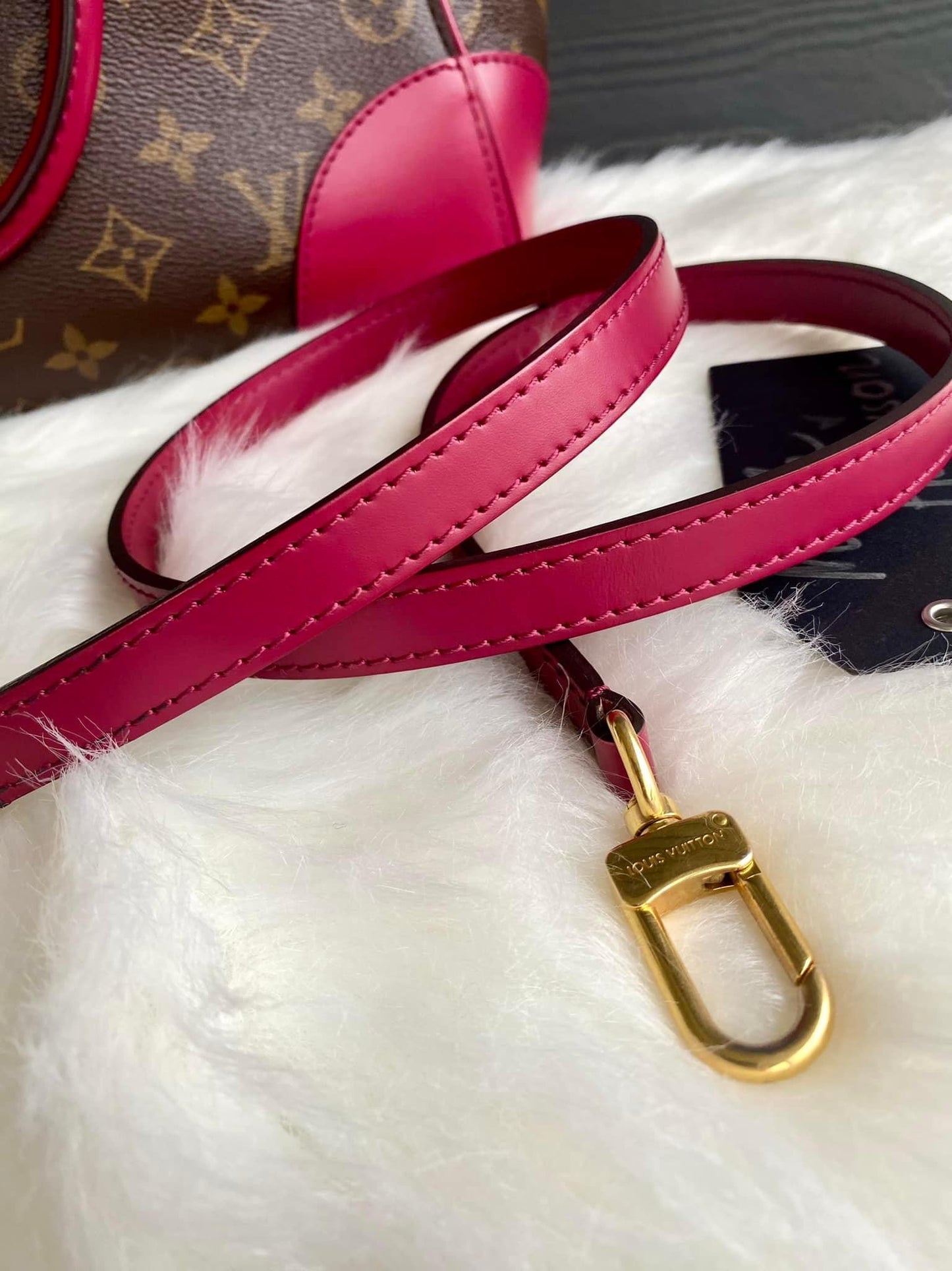 Louis Vuitton Phenix Magenta