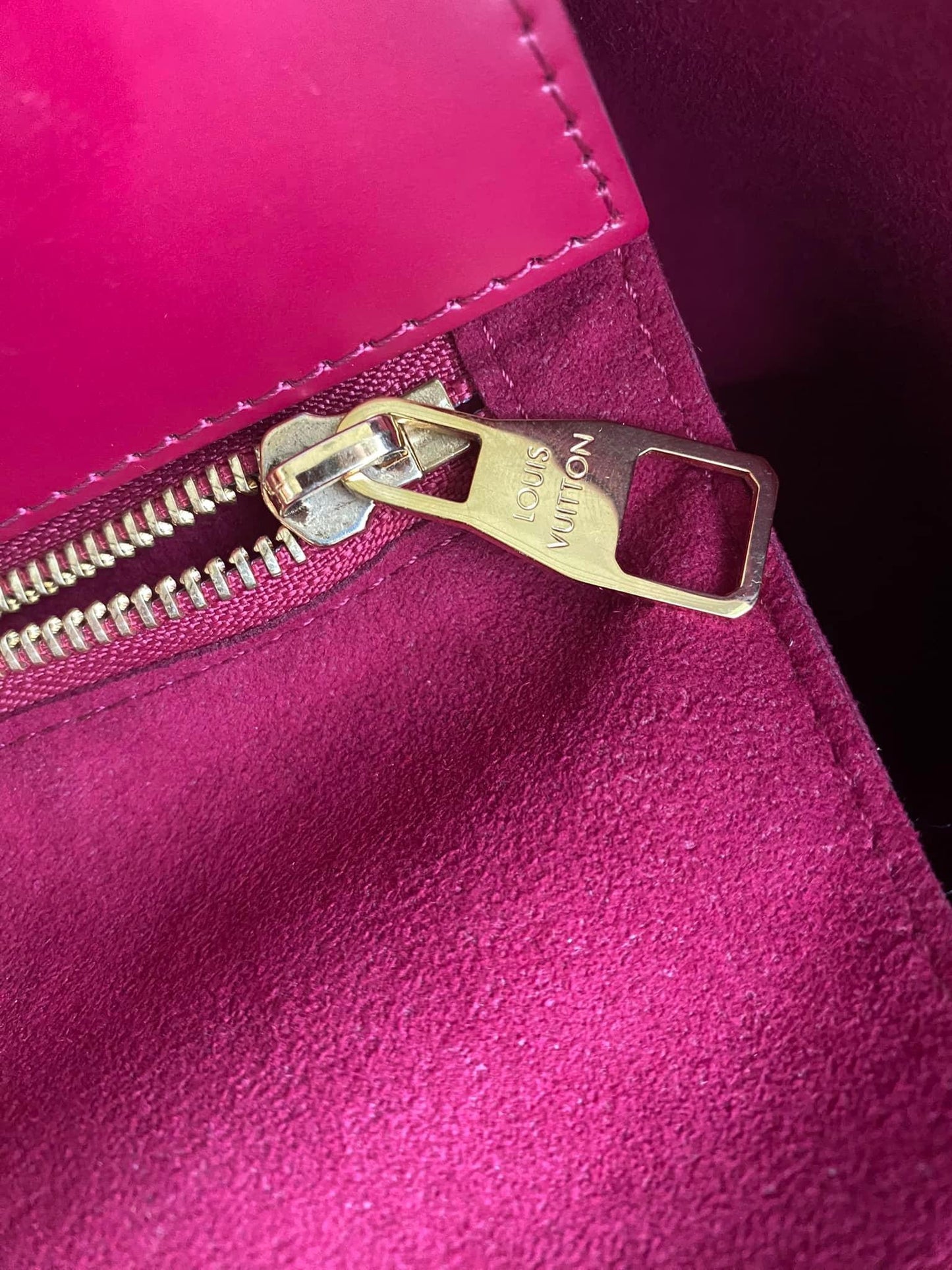 Louis Vuitton Phenix Magenta