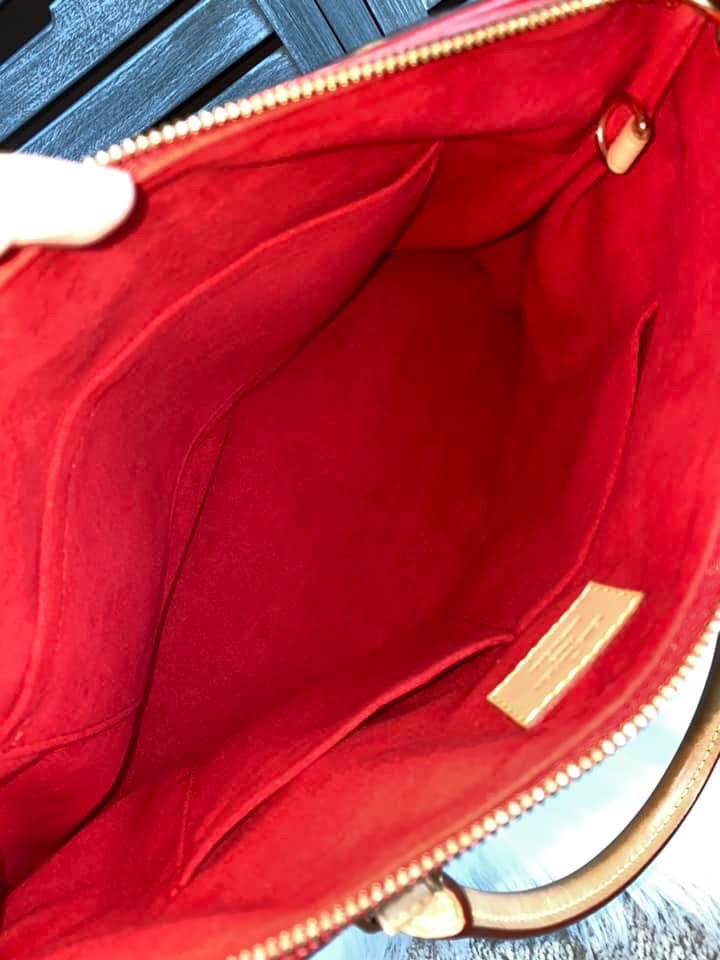 Louis Vuitton Pallas MM Cerise