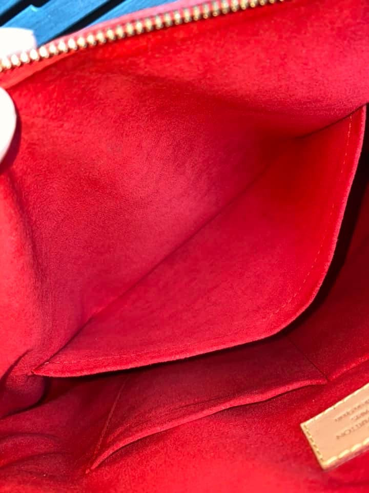 Louis Vuitton Pallas MM Cerise