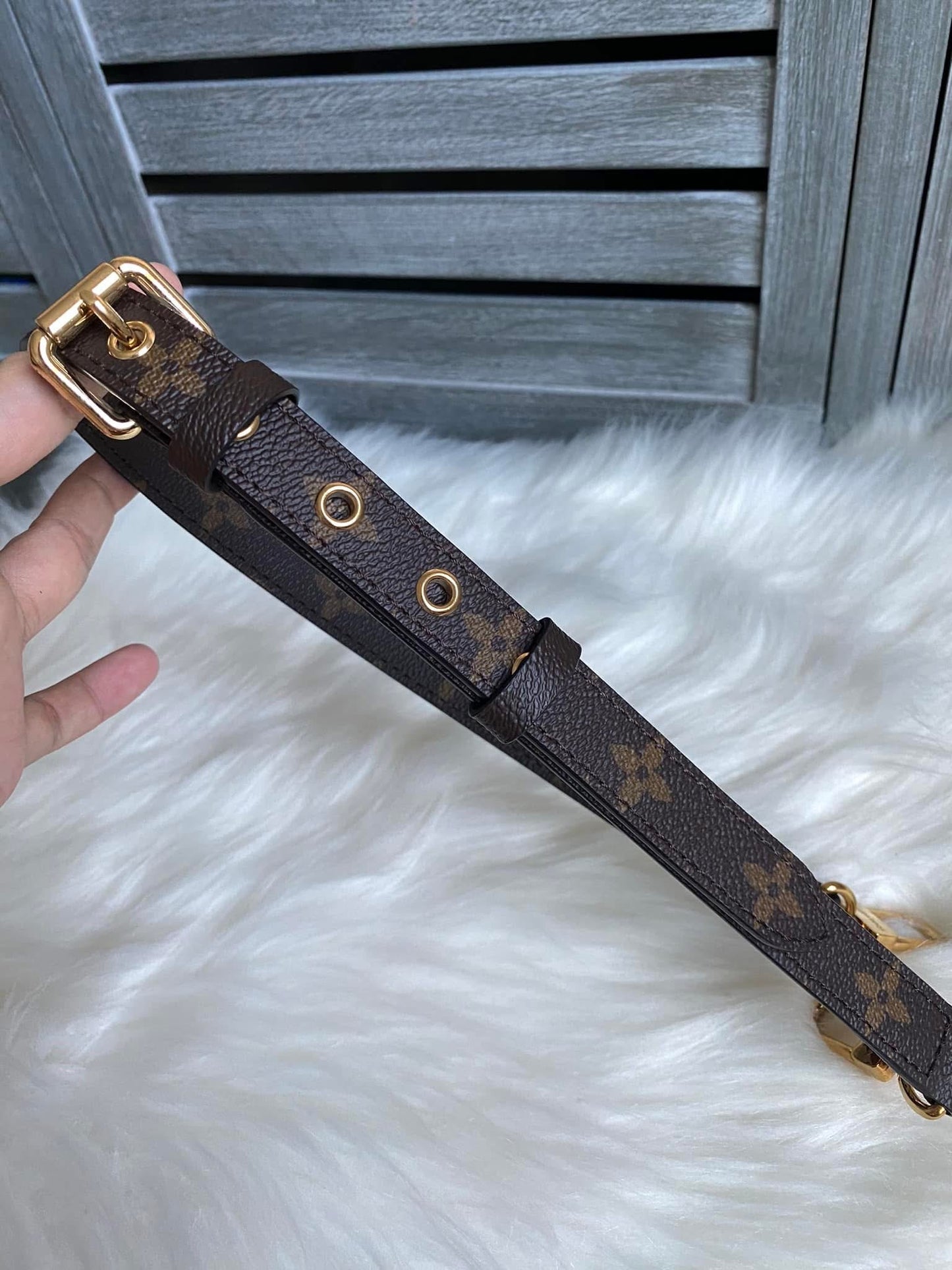 Louis Vuitton Pallas MM Cerise