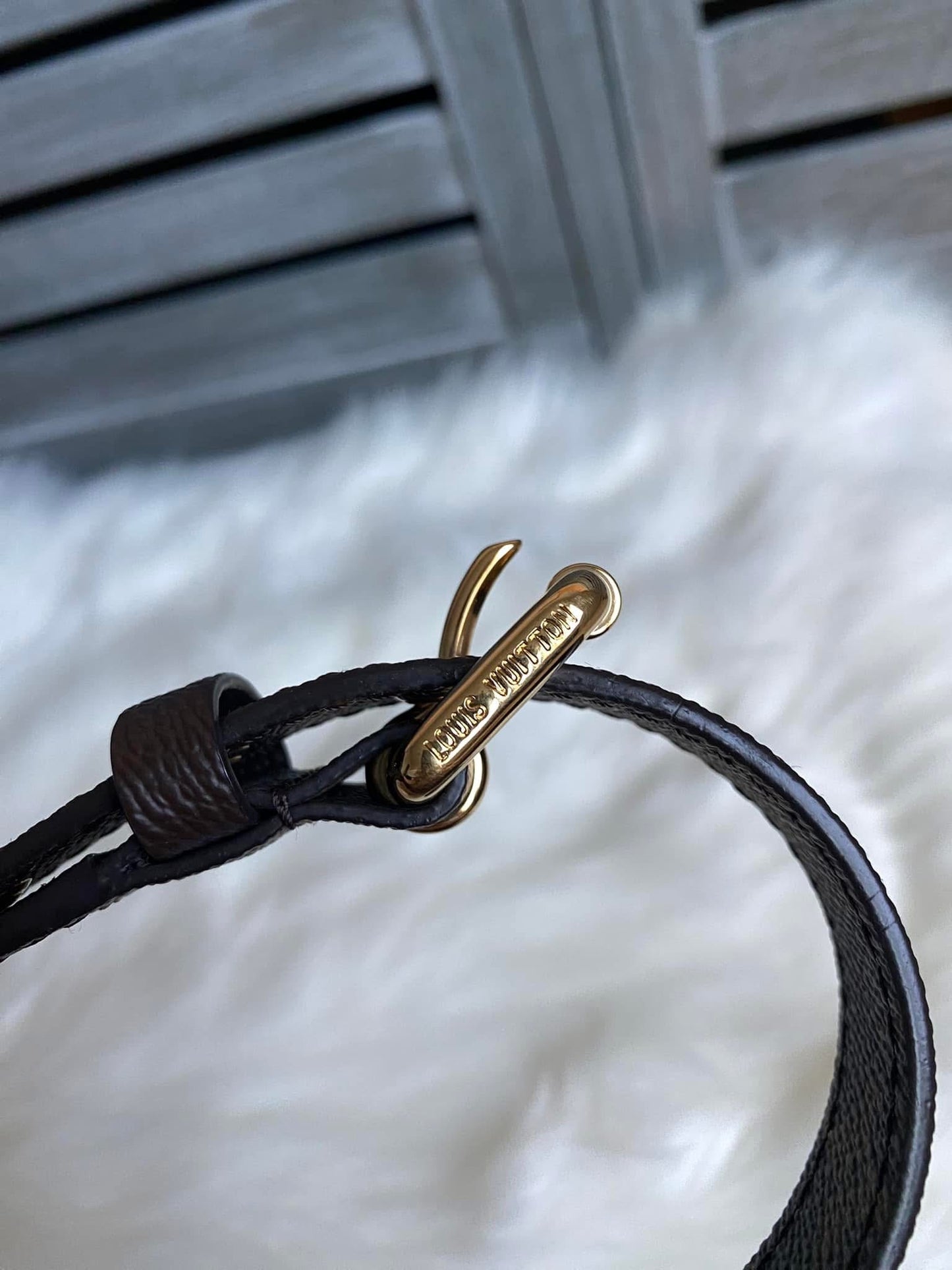 Louis Vuitton Pallas MM Cerise