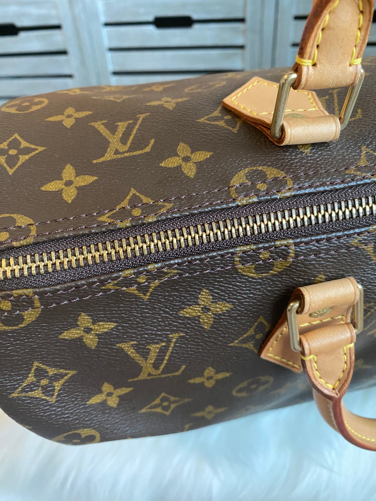 Louis Vuitton Speedy 35