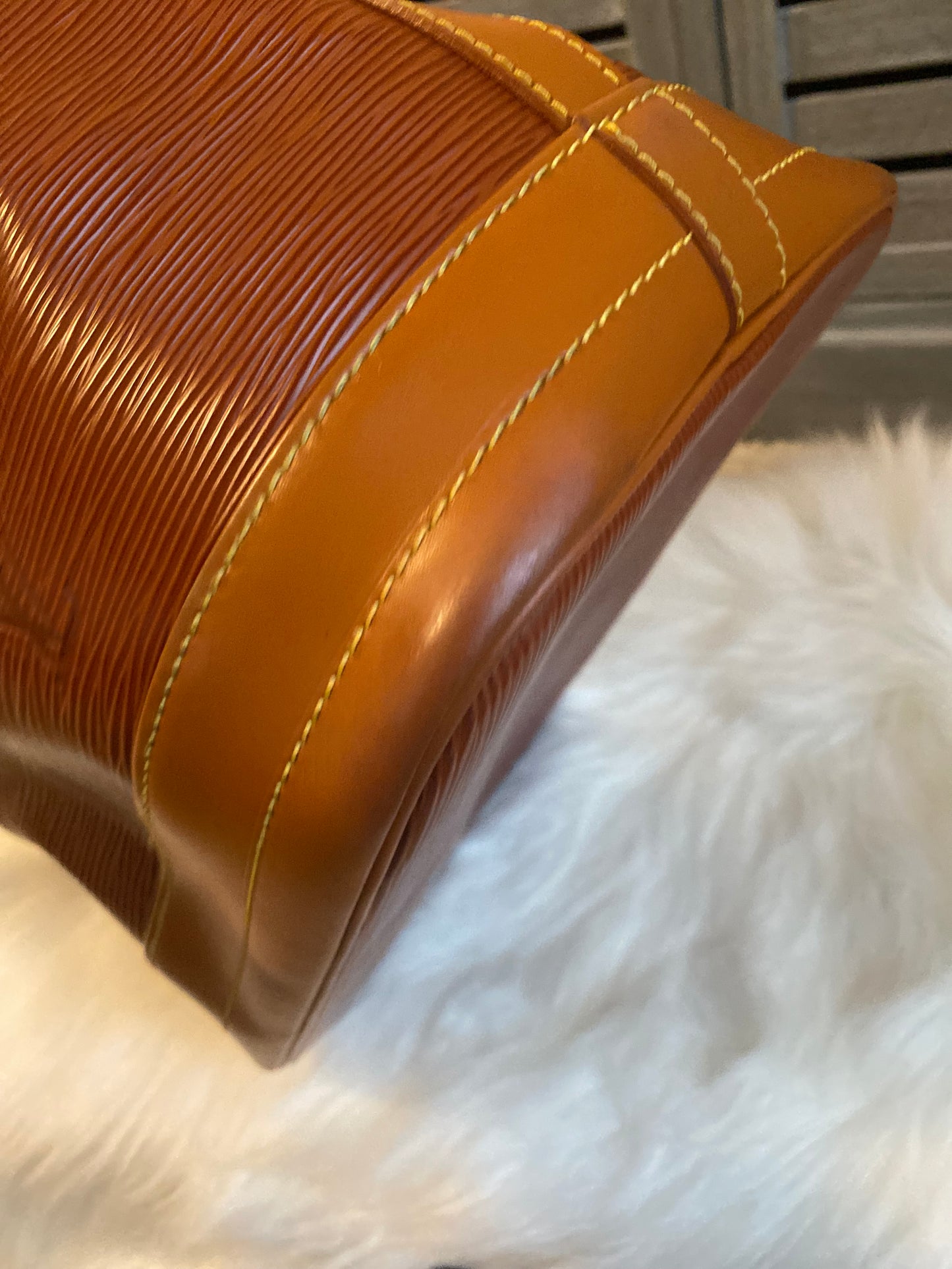 Louis Vuitton Noe GM Kenyan Fawn Epi Leather