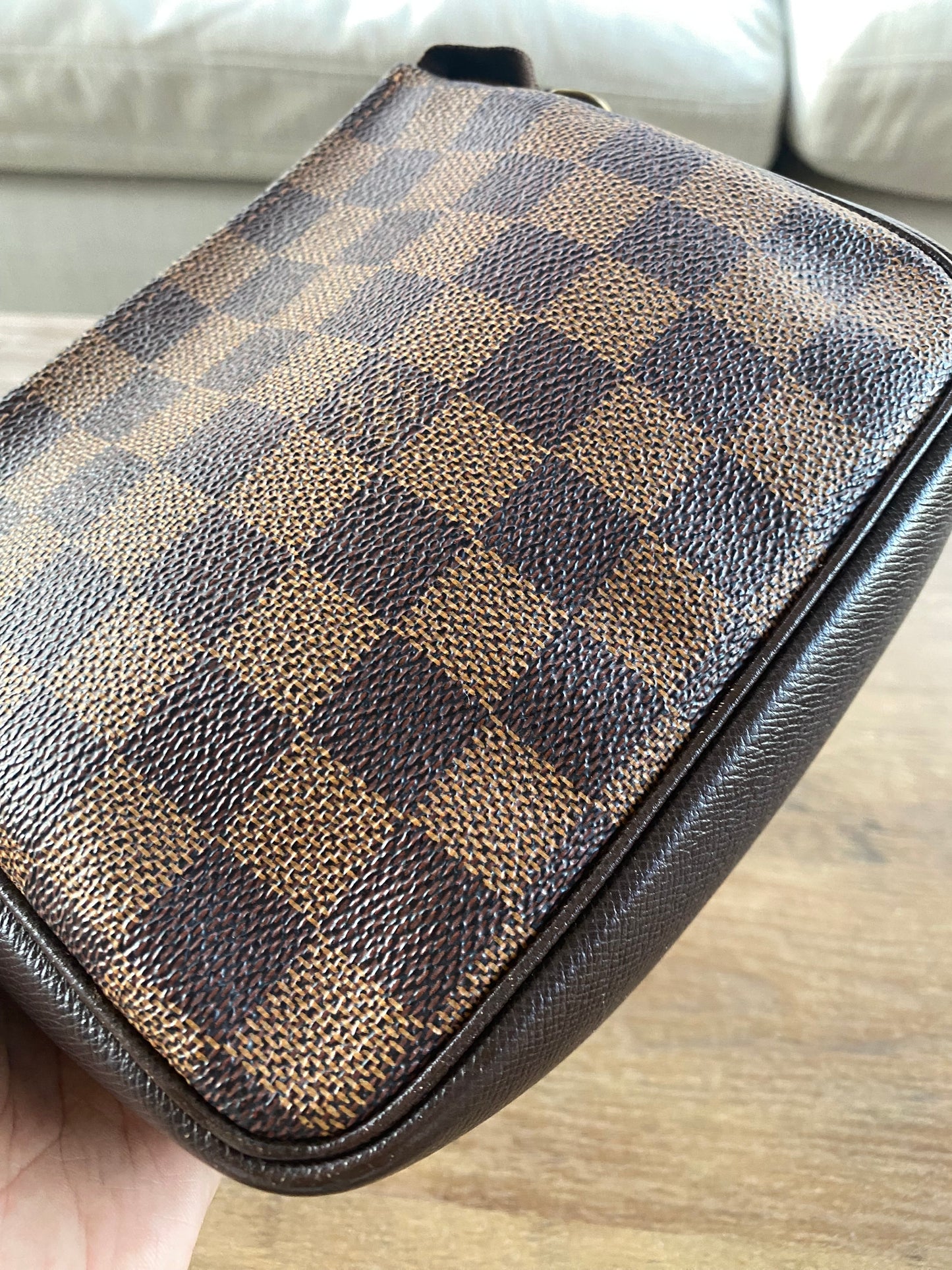 Louis Vuitton Trousse Pochette